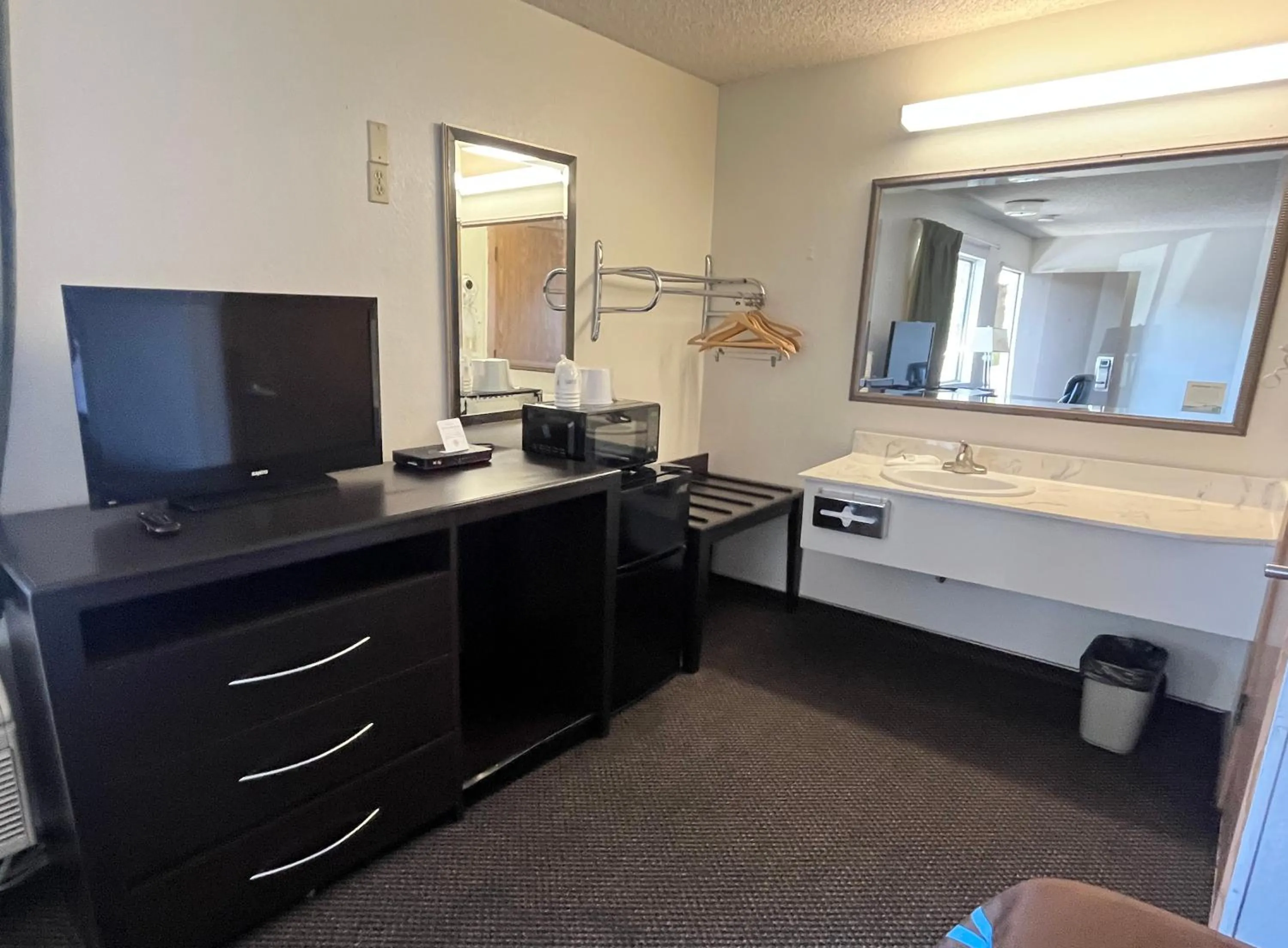 Super 8 by Wyndham Red Bluff