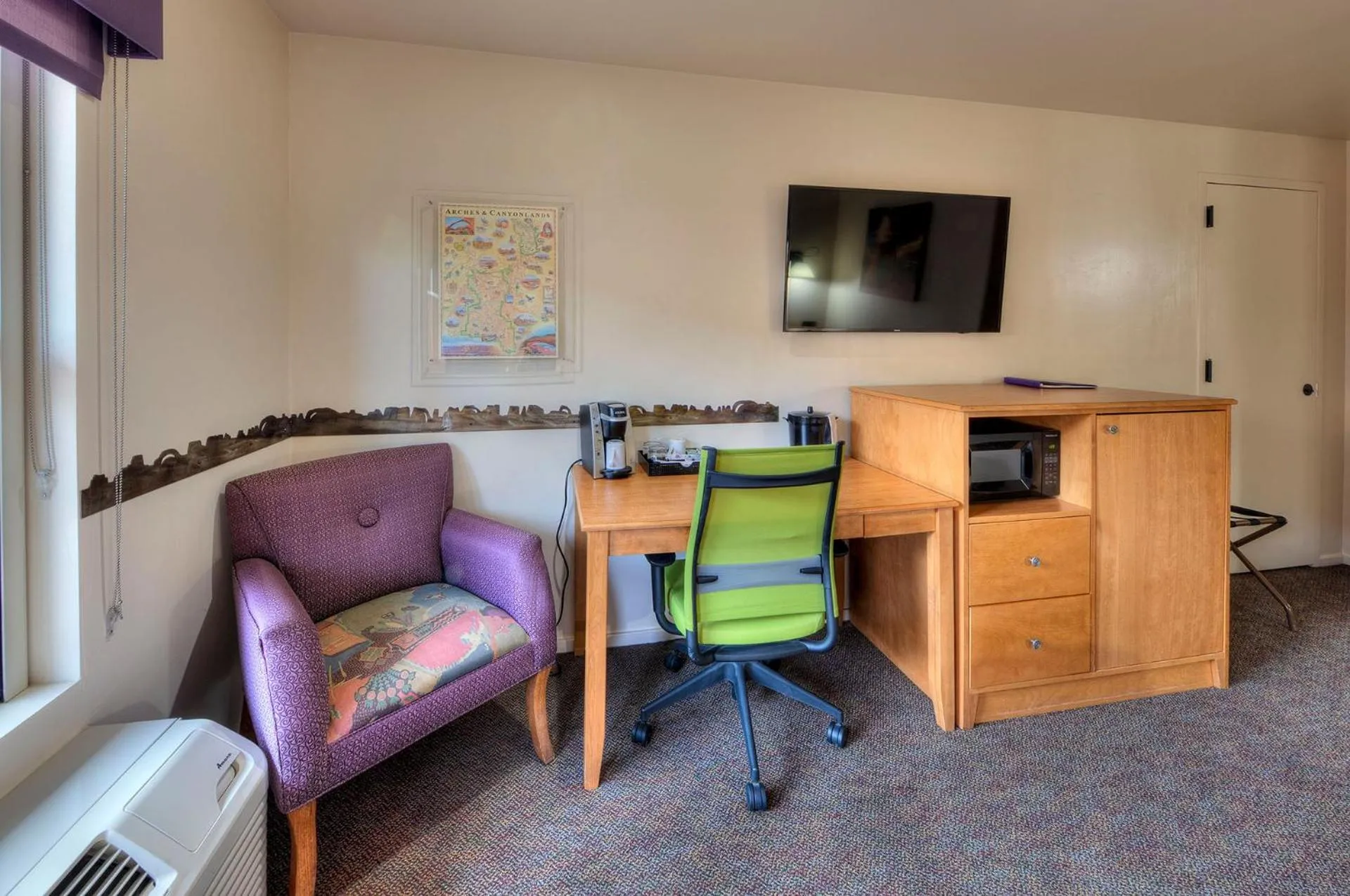 Coffee/tea facilities in The Gonzo Inn