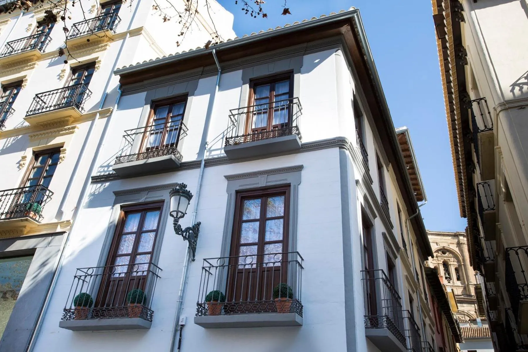 Property building in La Casa de la Trinidad Suites