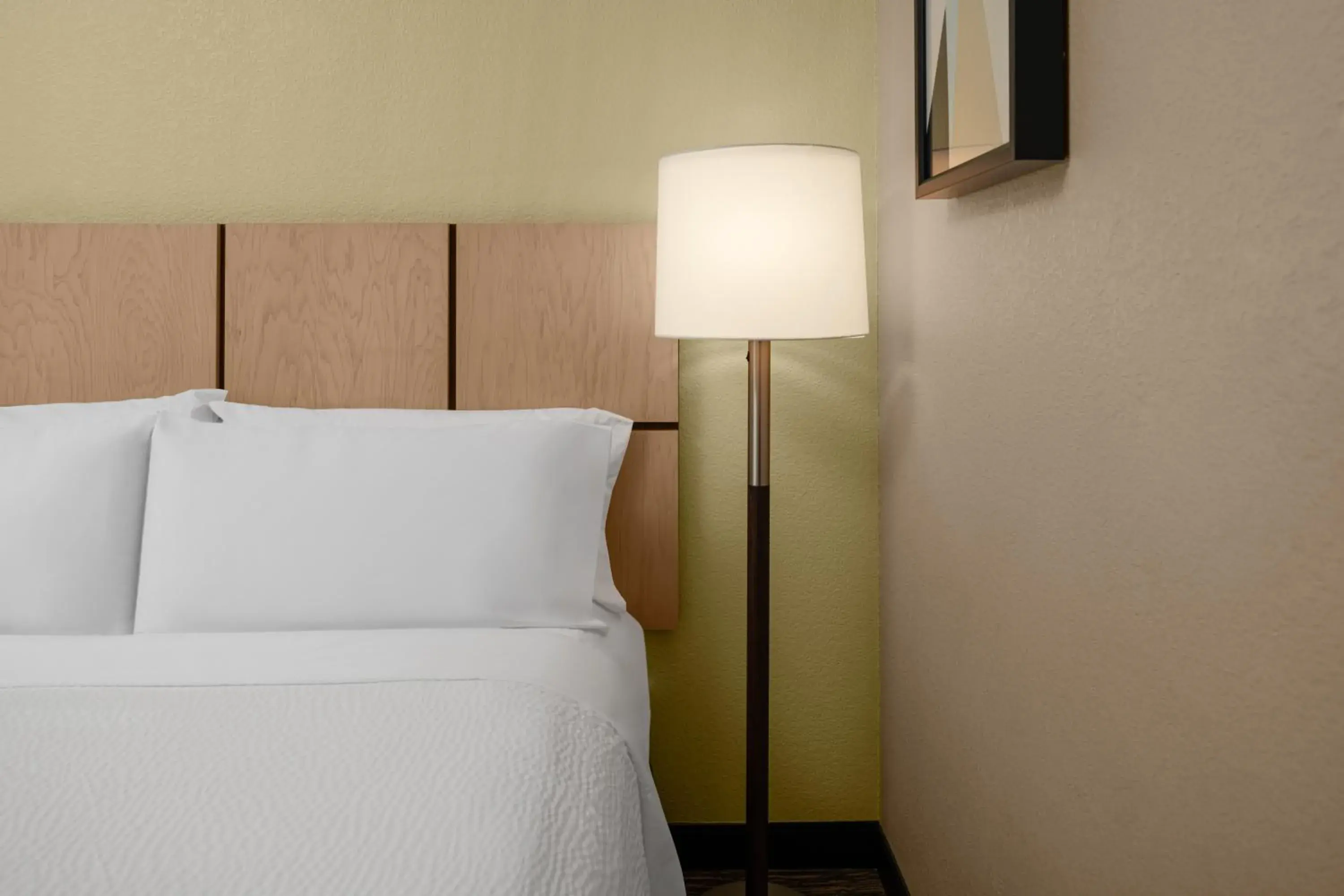 Bed in Candlewood Suites Turlock by IHG Bed in Candlewood Suites Turlock by IHG