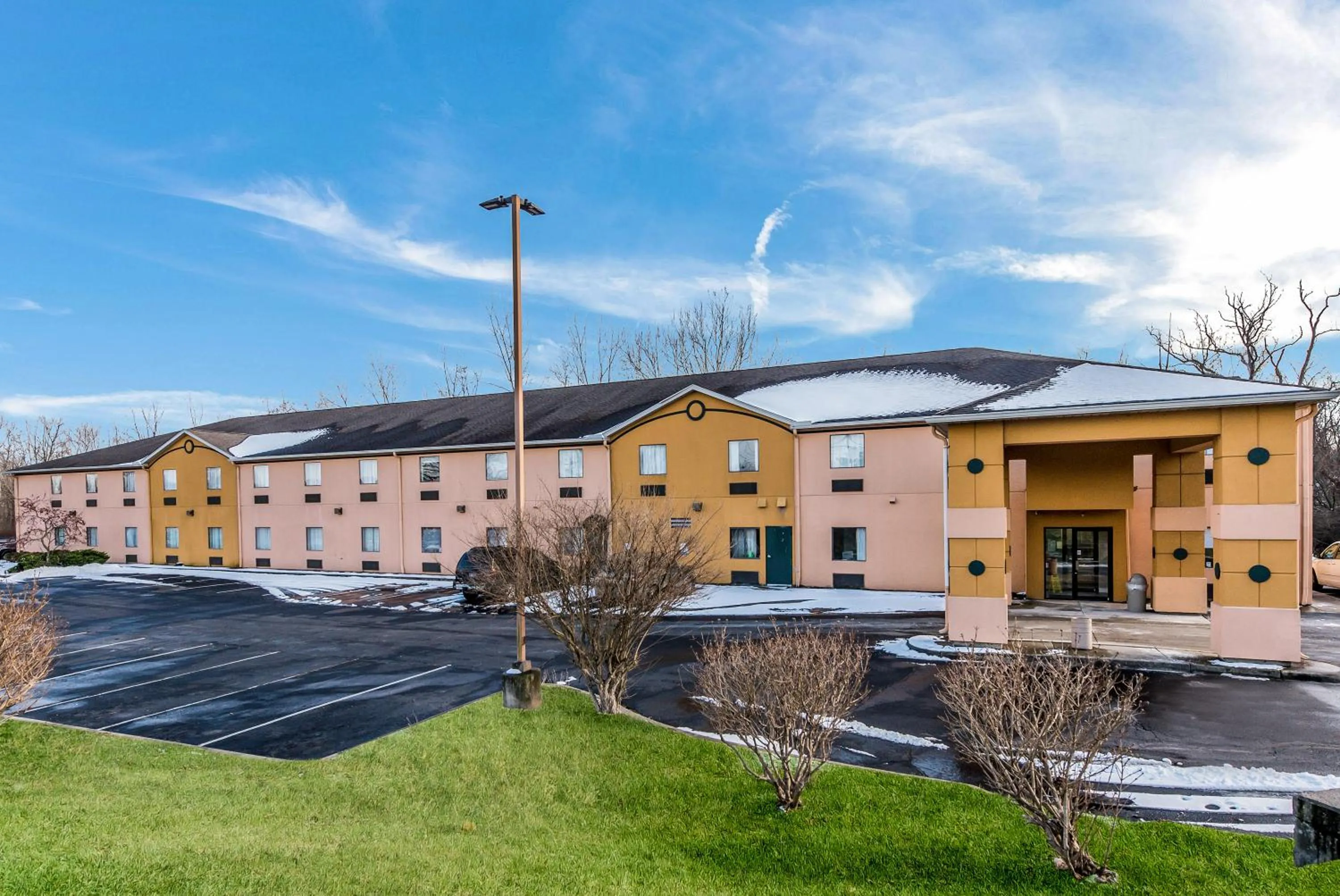 Property building in Suburban Studios Mason Hwy 42