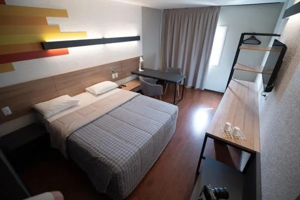 Bed in Hotel 10 Itajai/Navegantes