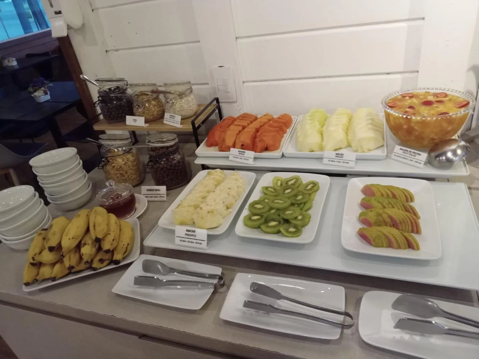 Buffet breakfast in Hotel 10 Itajai/Navegantes