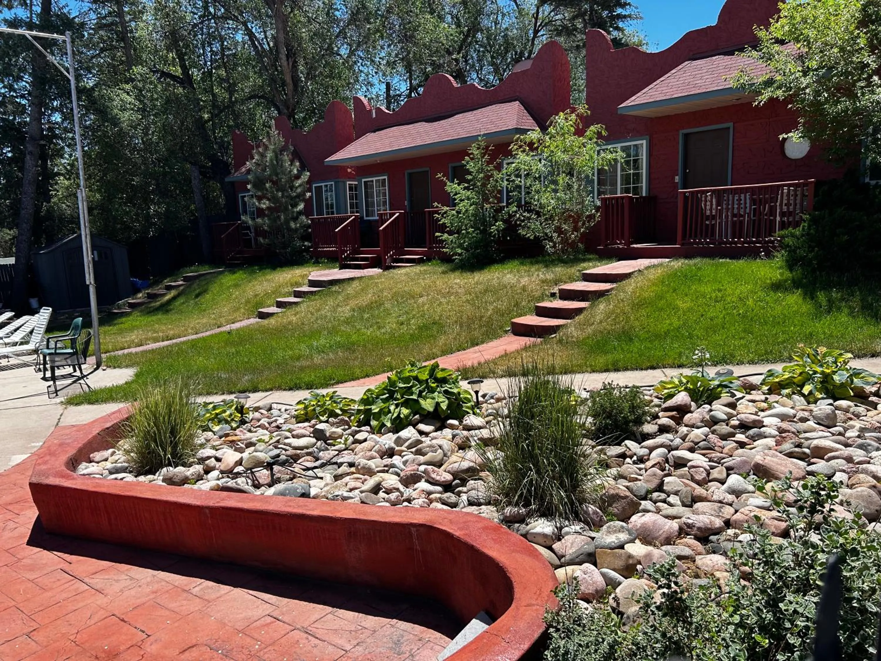 Rainbow Lodge and Inn