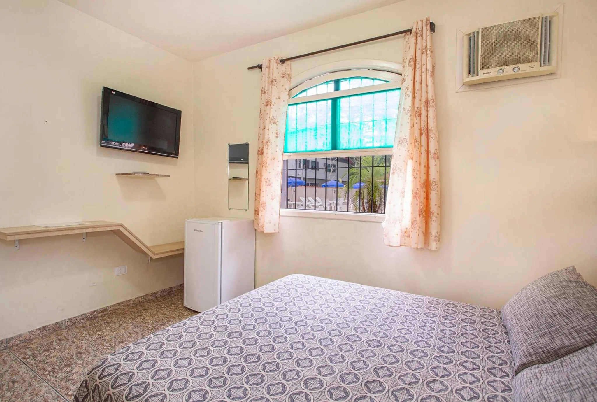 Bed in Hotel Saveiros