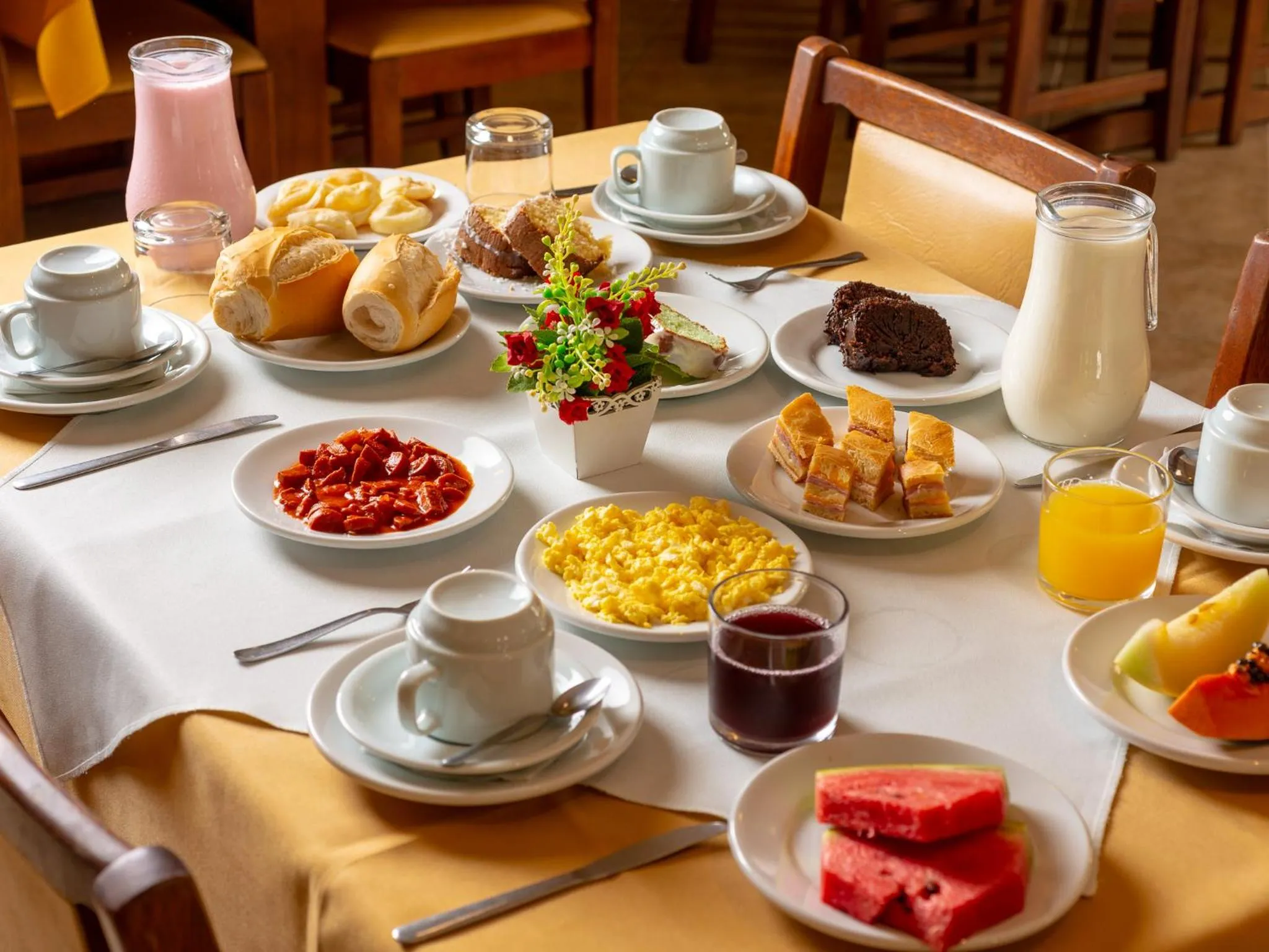 Breakfast in Hotel Saveiros