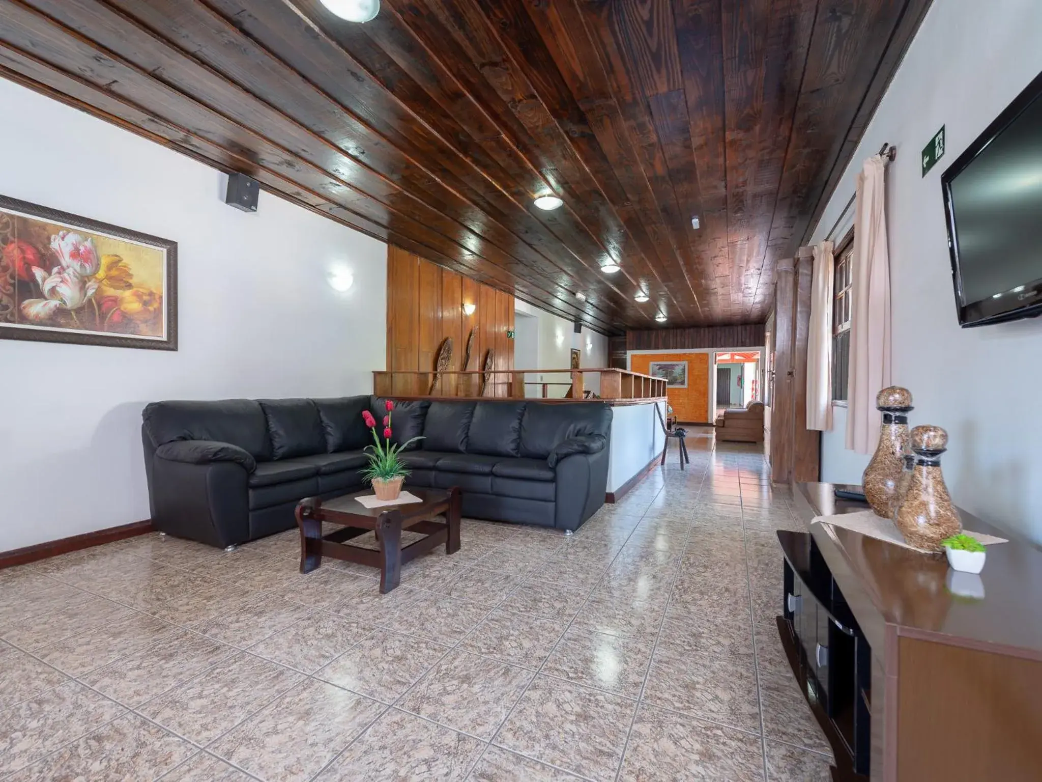 Lobby or reception in Hotel Saveiros Lobby or reception in Hotel Saveiros