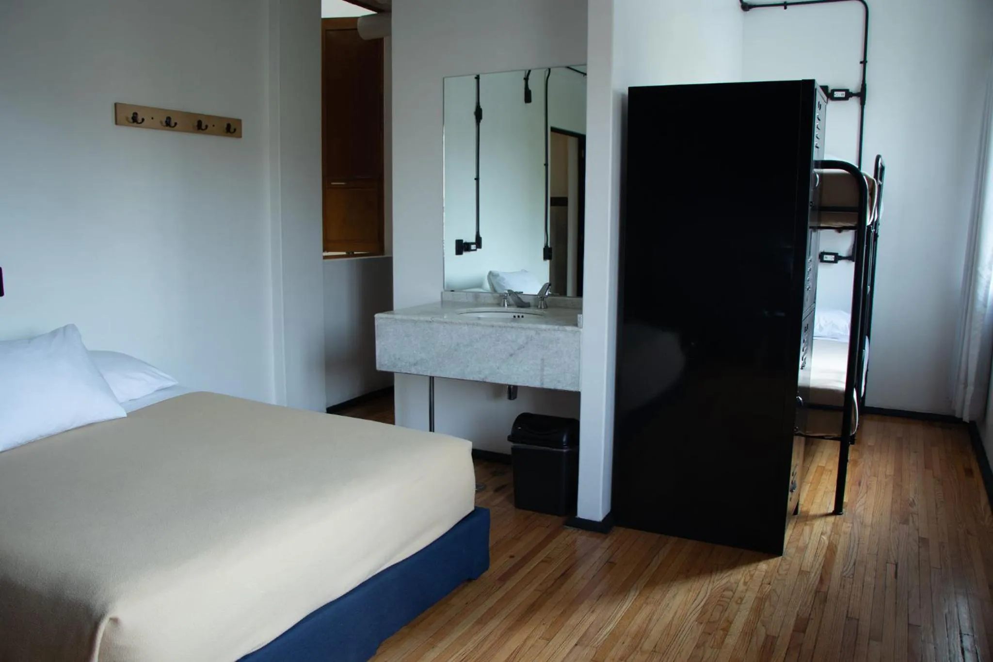 Bed in Hostel Mundo Joven Catedral