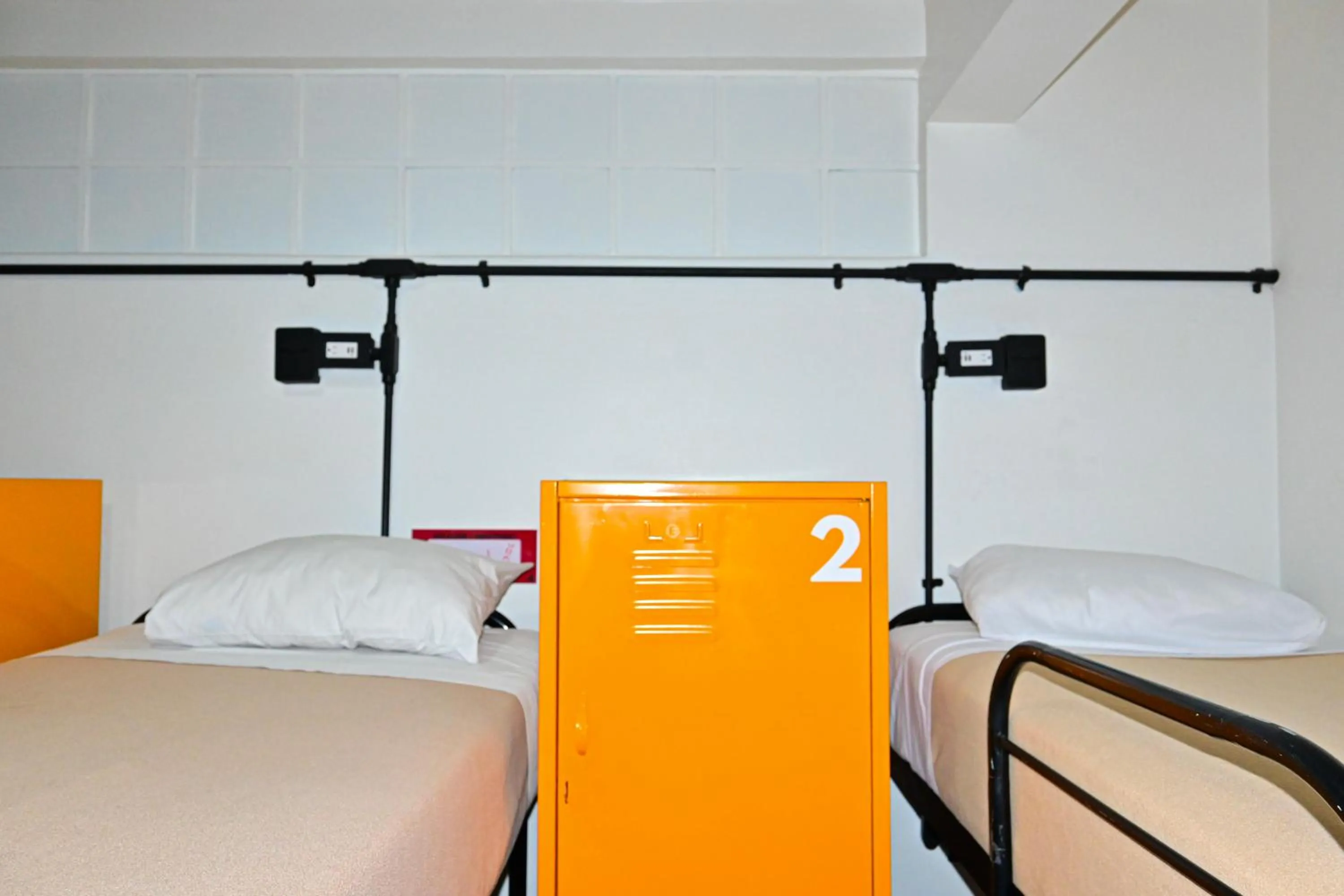 Photo of the whole room, Bed in Hostel Mundo Joven Catedral