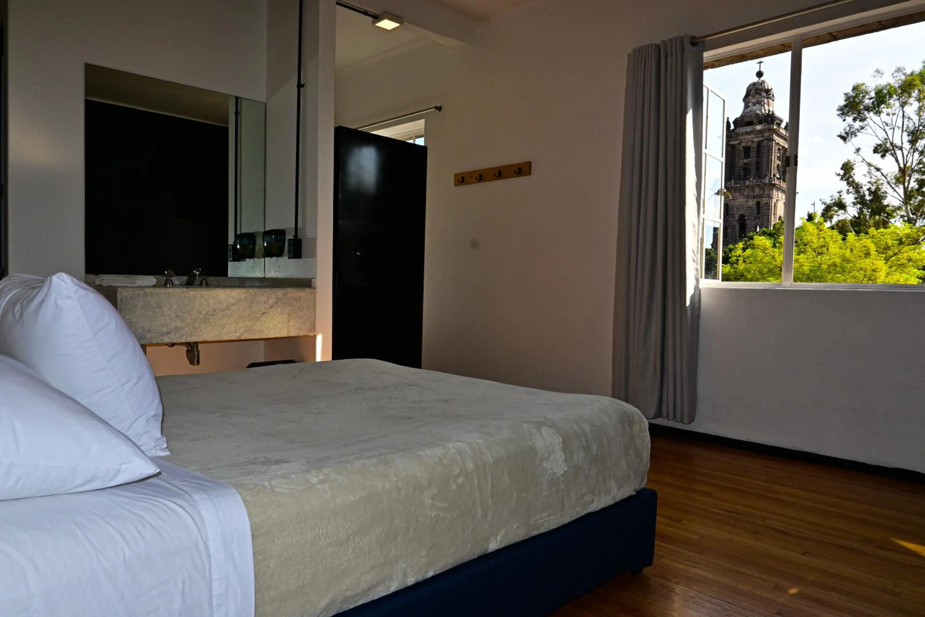 Photo of the whole room, Bed in Hostel Mundo Joven Catedral