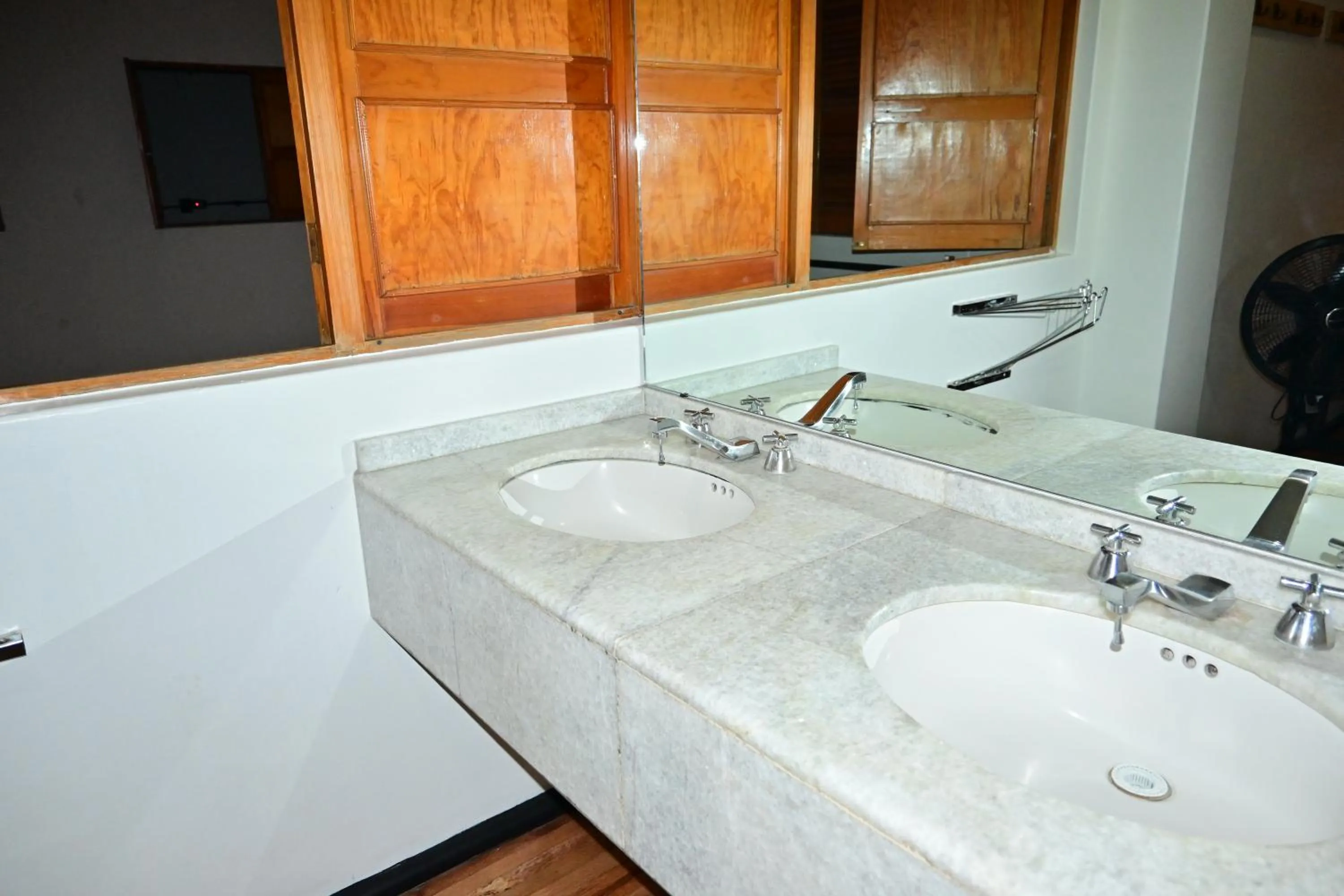 Bathroom in Hostel Mundo Joven Catedral