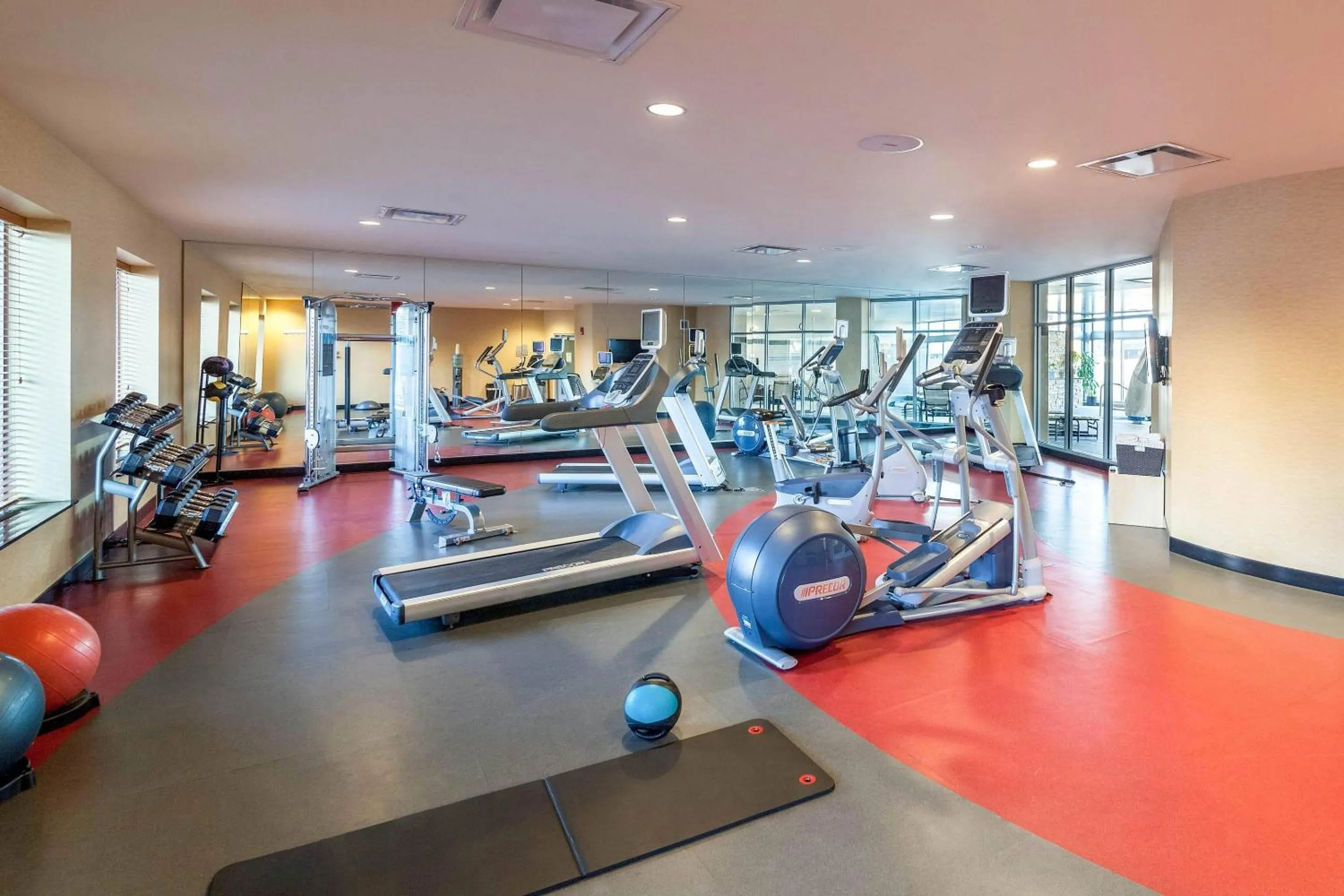 Fitness centre/facilities in Cambria Hotel Pittsburgh - Downtown
