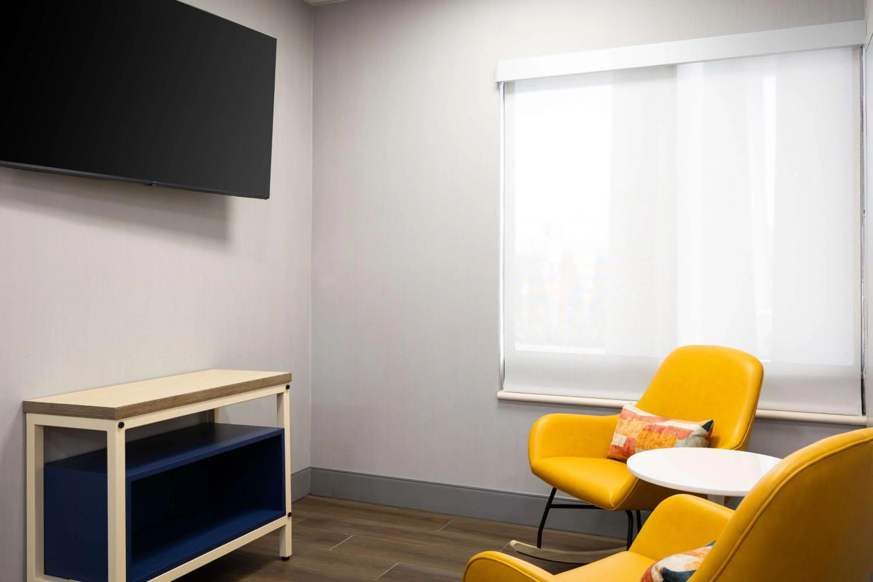 Lobby or reception in Spark By Hilton Guelph