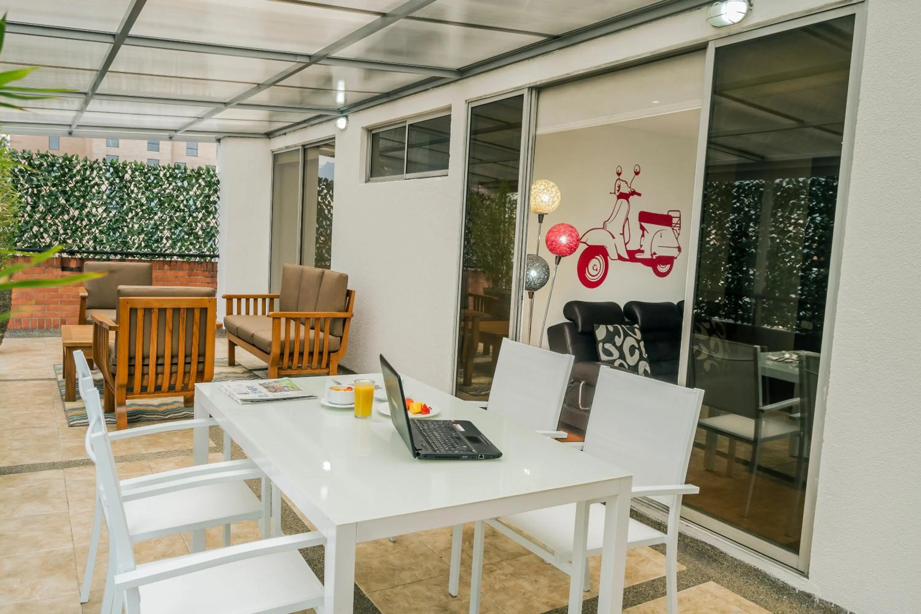Balcony/Terrace in Hotel Regency Suites La Feria