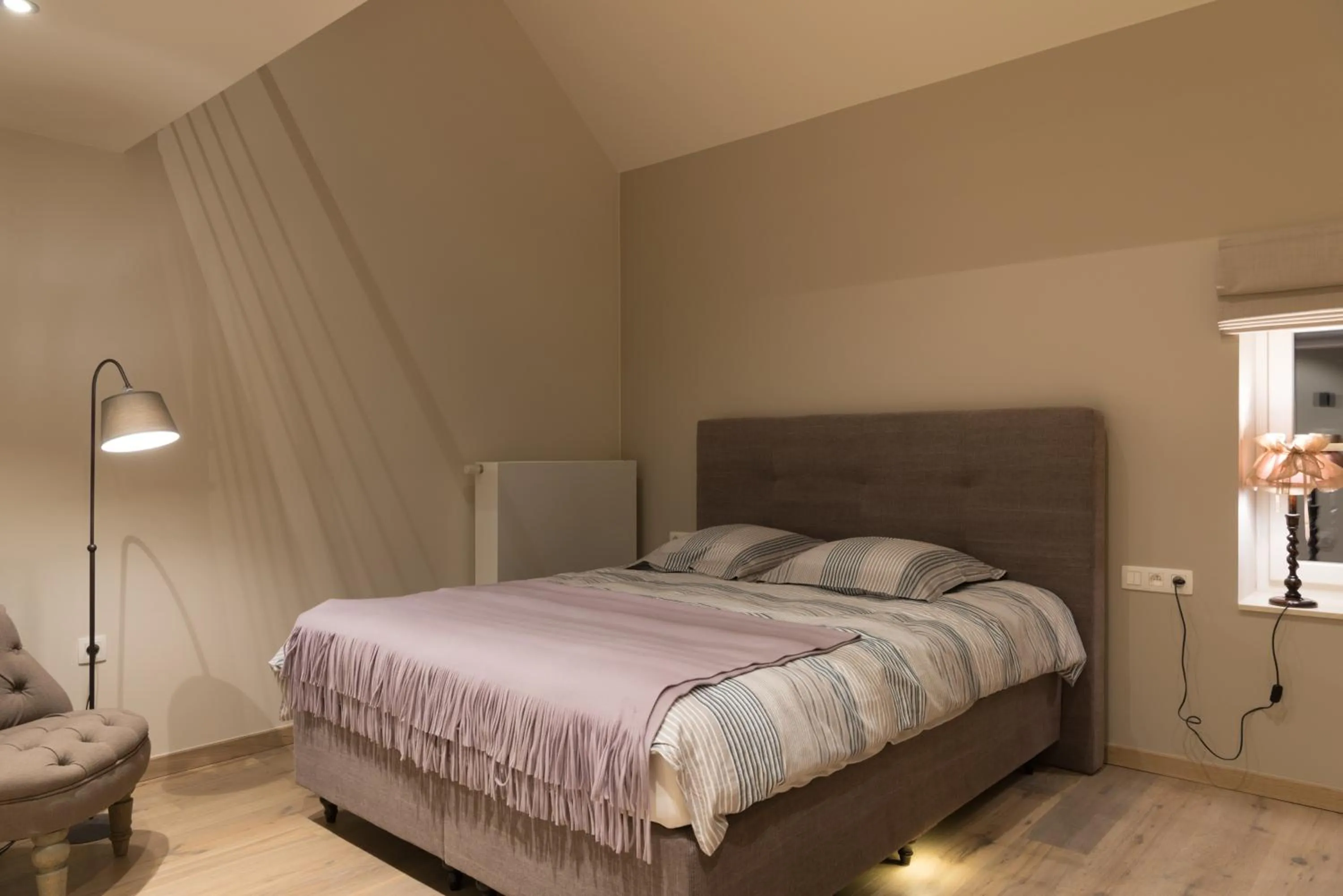 Bed in B&B De Windheer