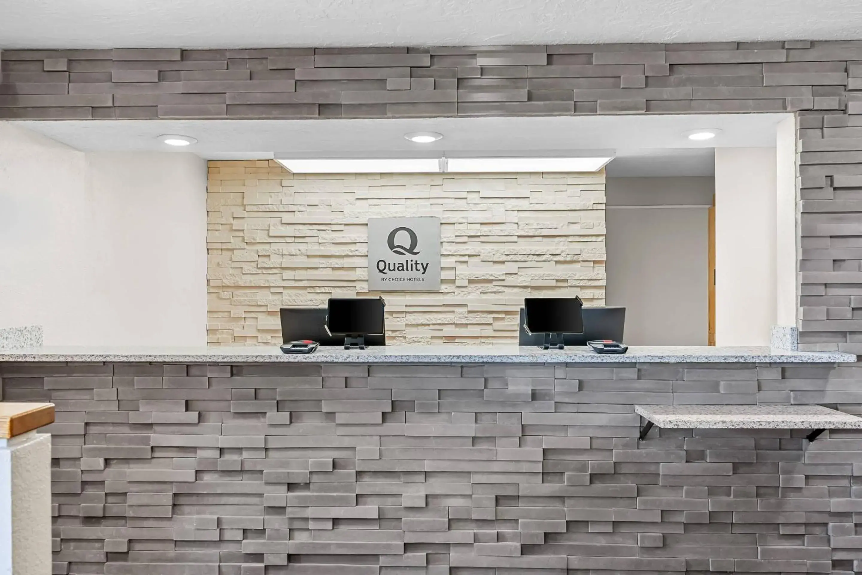 Lobby or reception in Quality Inn Beaver I-15 Lobby or reception in Quality Inn Beaver I-15