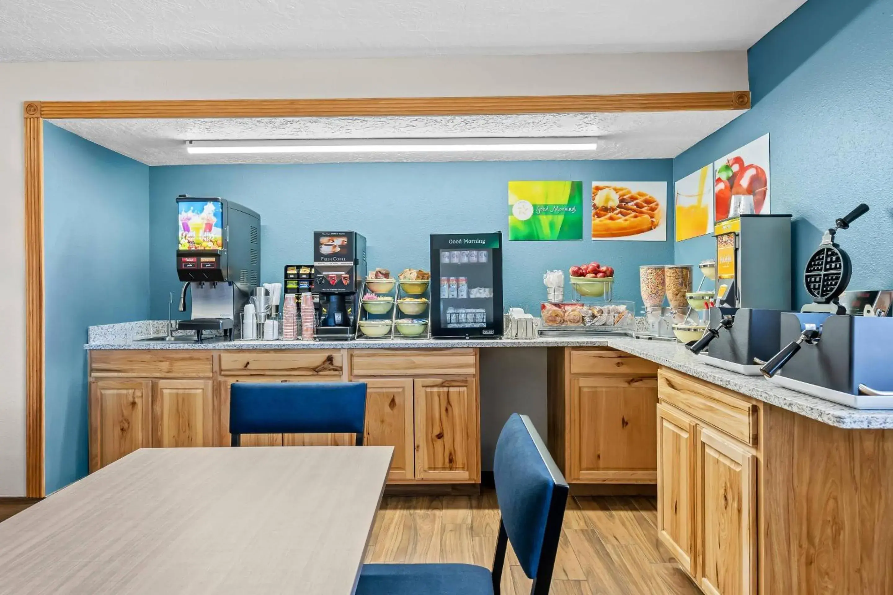 Breakfast in Quality Inn Beaver I-15 Breakfast in Quality Inn Beaver I-15