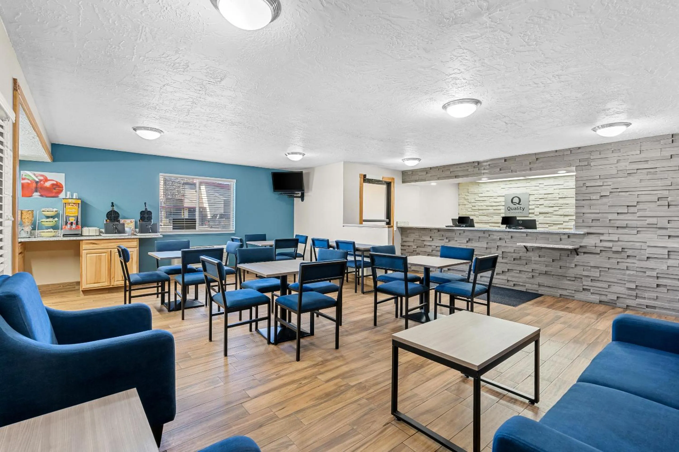 Lobby or reception in Quality Inn Beaver I-15