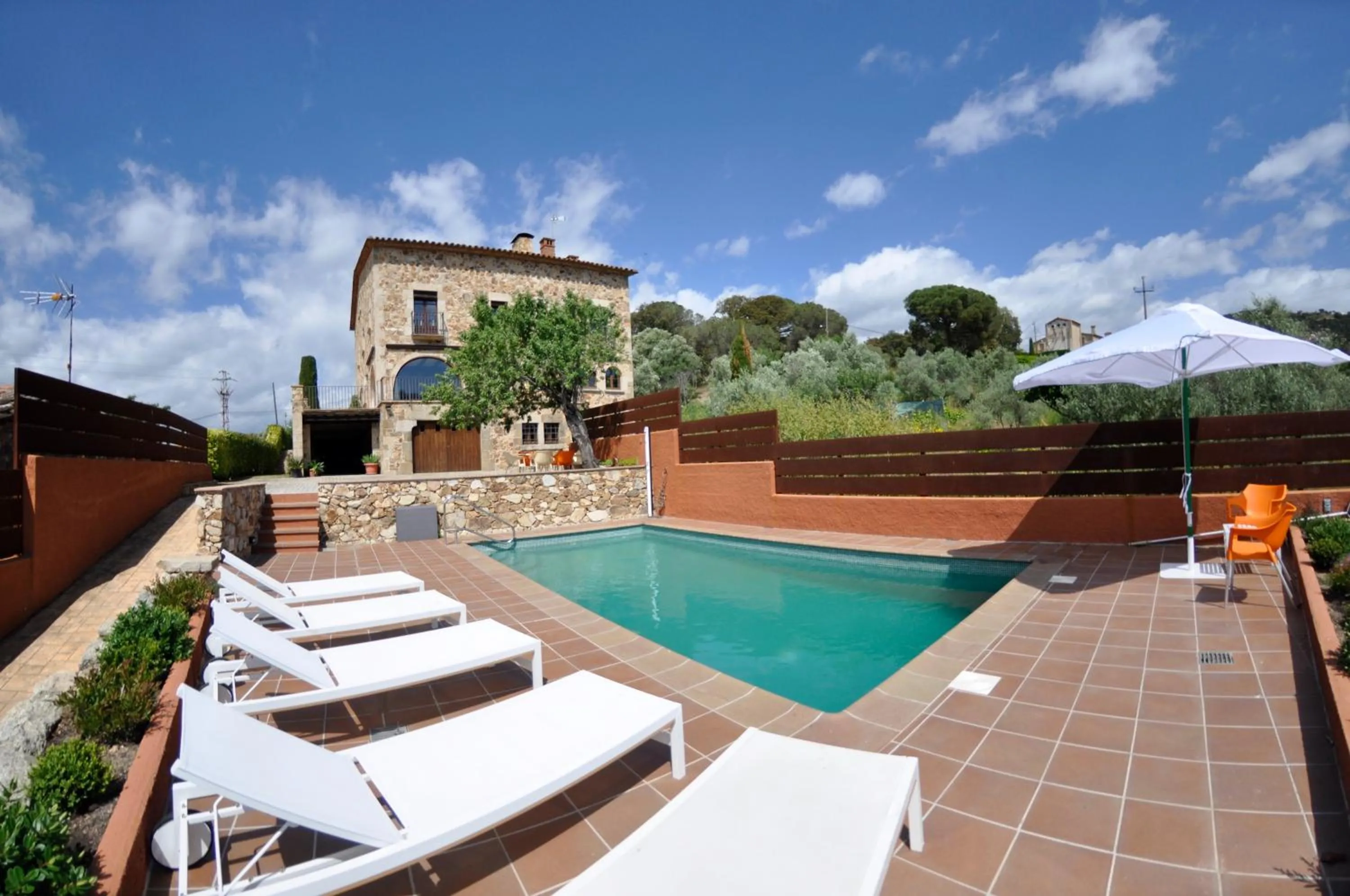 Swimming pool in Petit CostaBravaSi