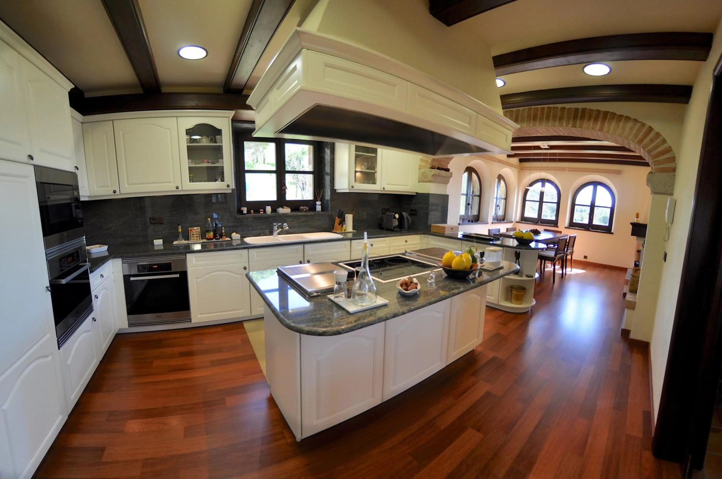 Kitchen or kitchenette in Petit CostaBravaSi