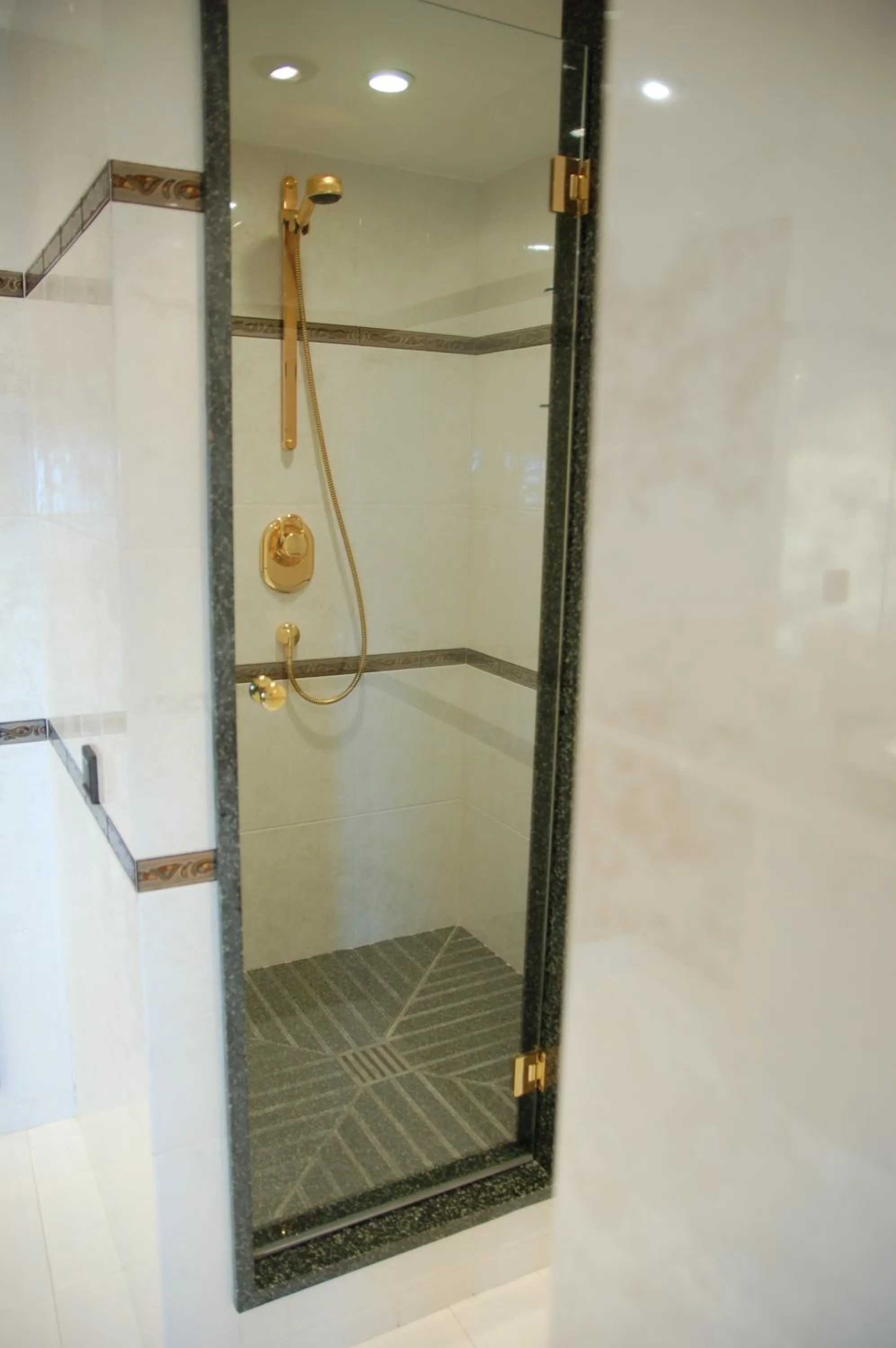 Shower in Petit CostaBravaSi
