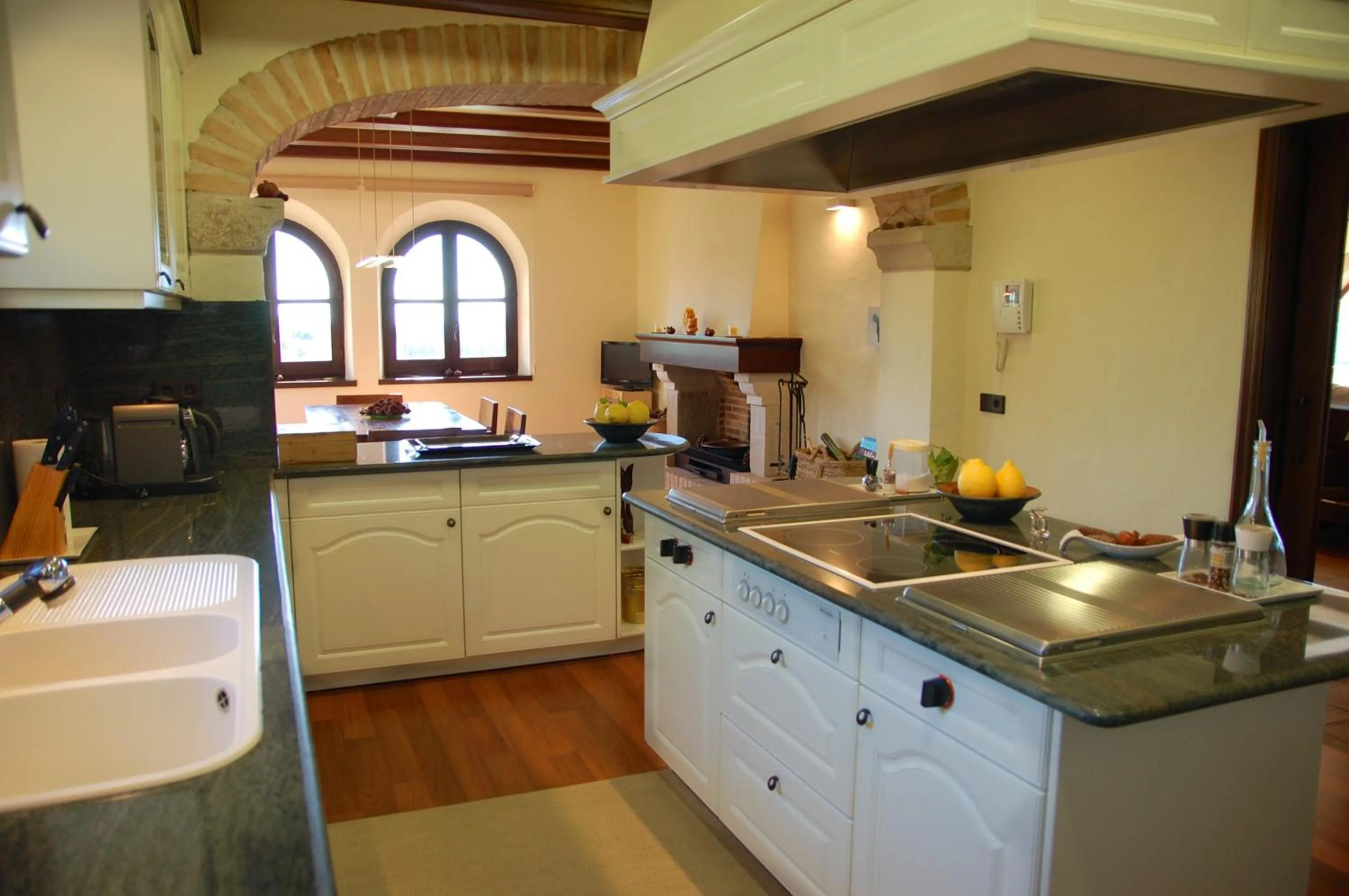 Kitchen or kitchenette in Petit CostaBravaSi