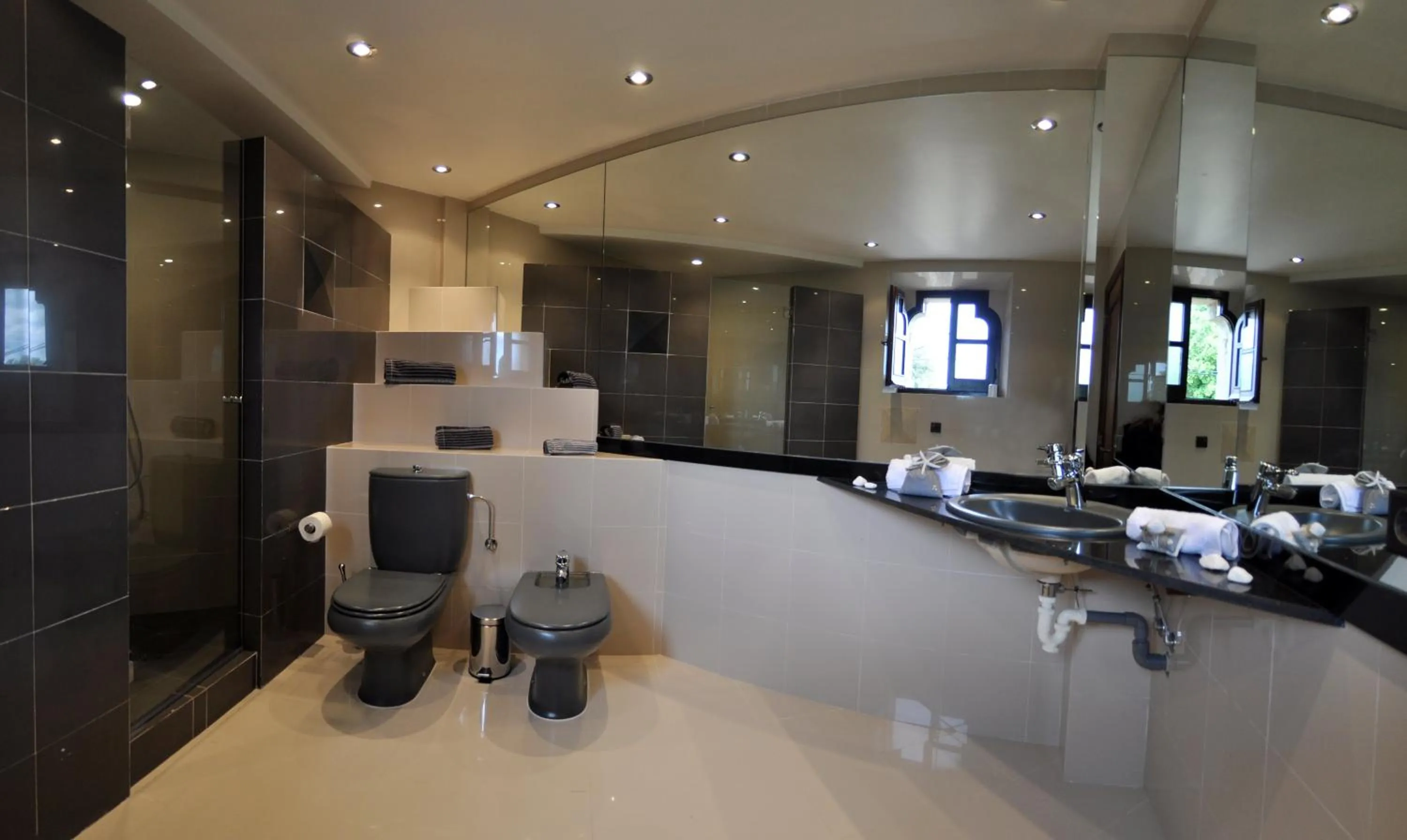 Bathroom in Petit CostaBravaSi