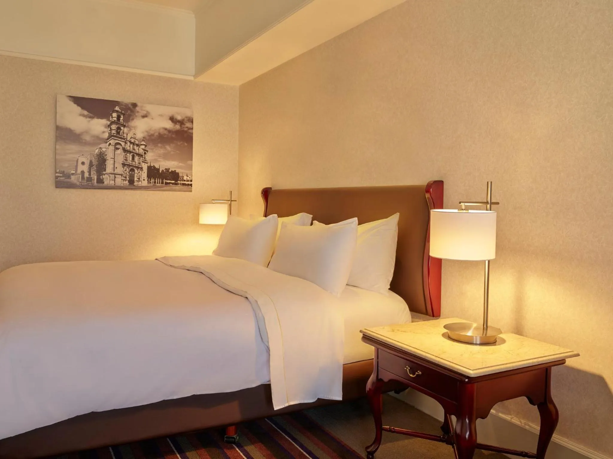 Photo of the whole room, Bed in Fiesta Americana Aguascalientes