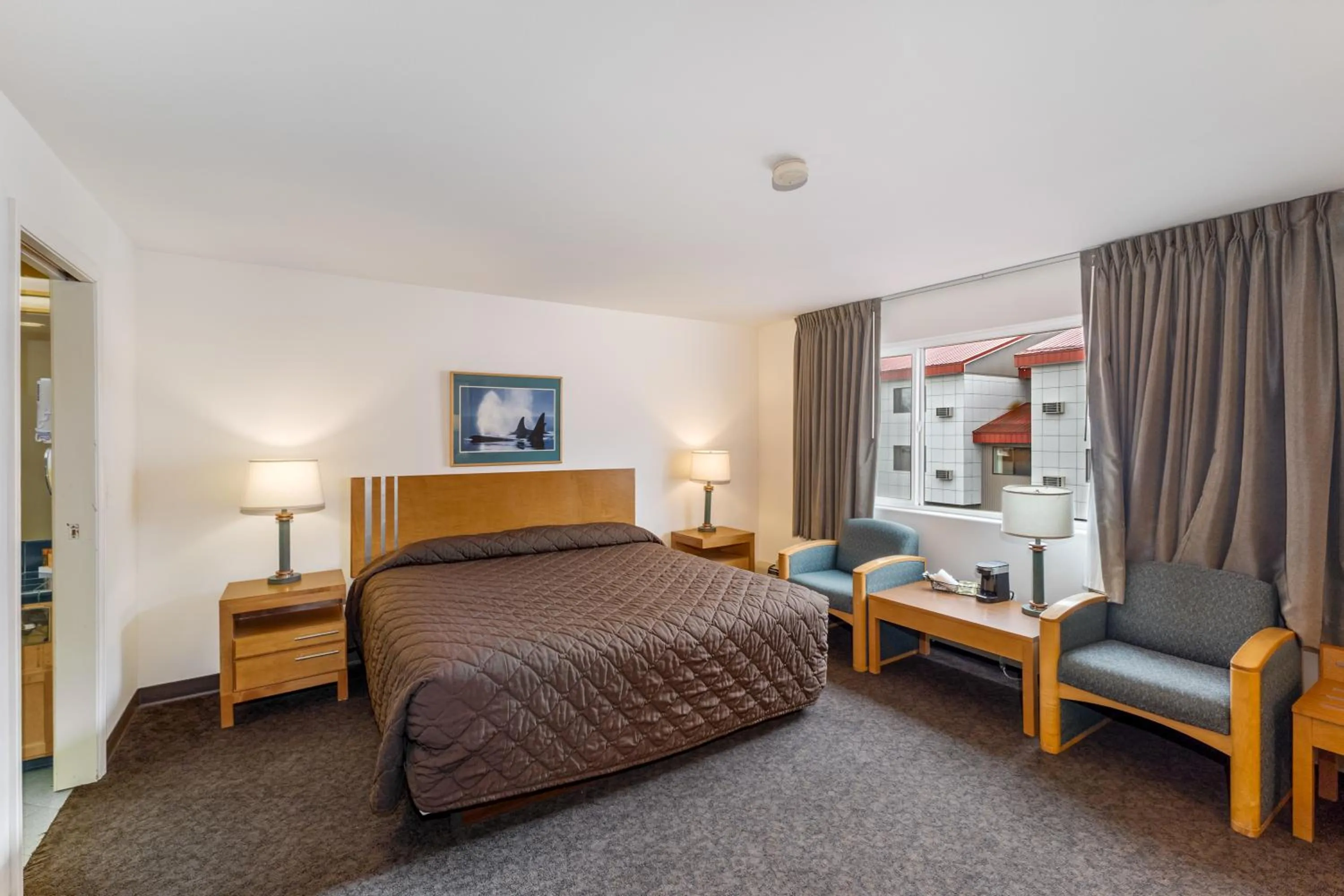 Bedroom, Bed in Breeze Inn Hotel & Motel