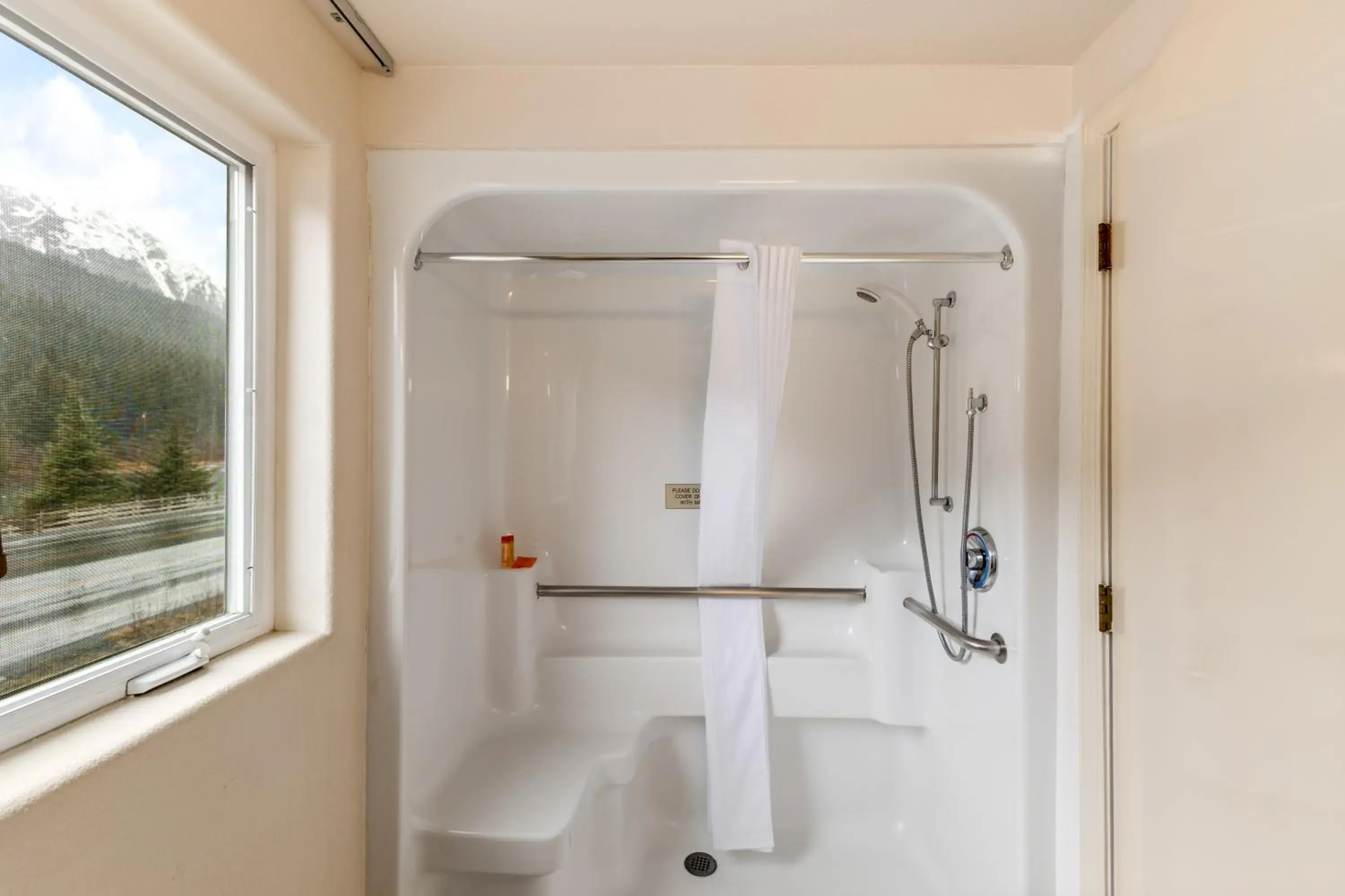 Breeze Inn Hotel & Motel Breeze Inn Hotel & Motel