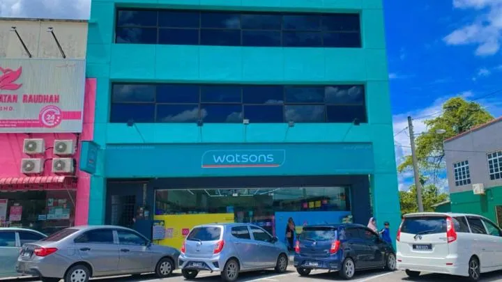 ANGGERIK IMPIAN HOTEL -Best for Travellers at Kuala Berang