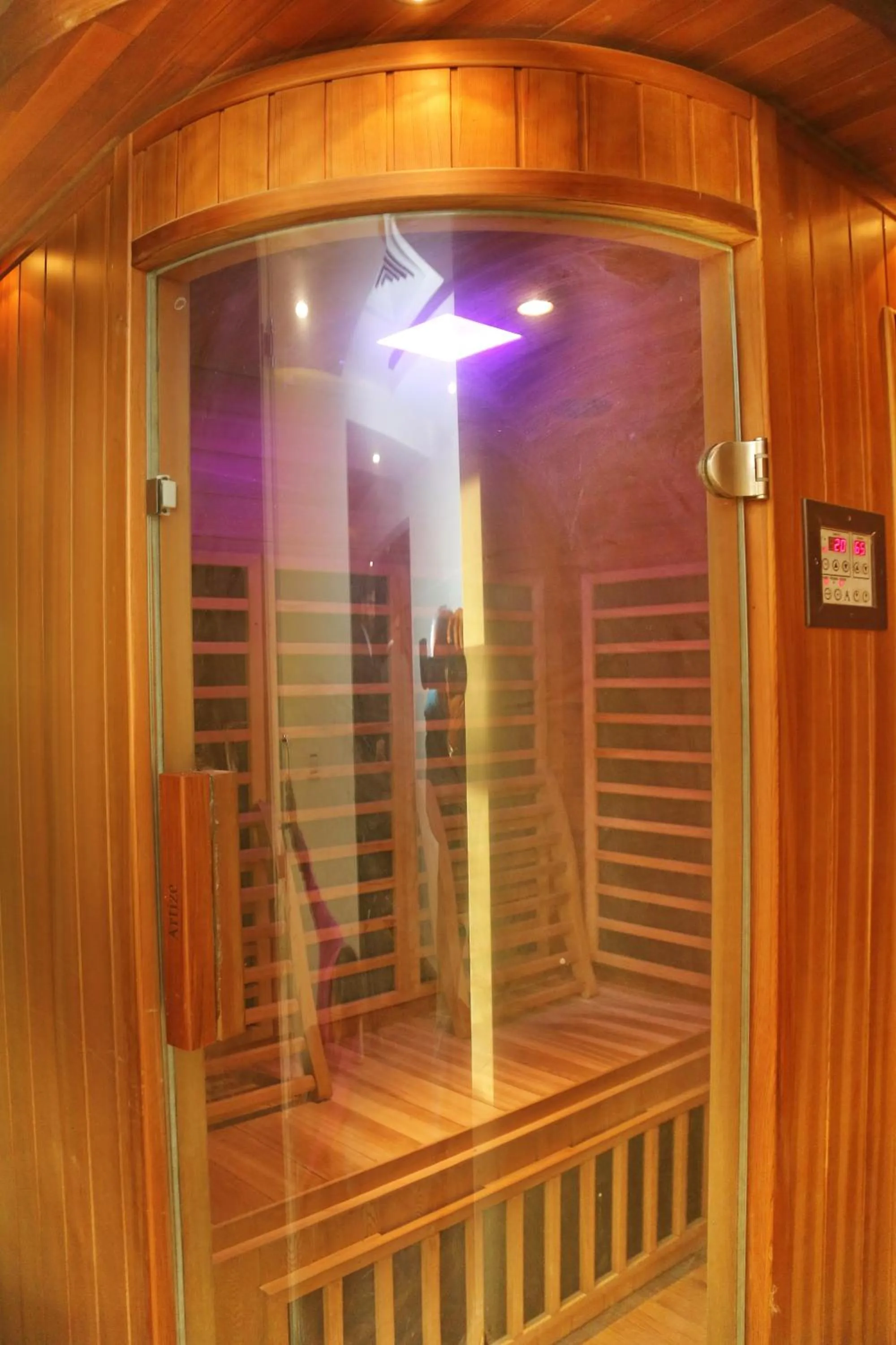 Regenta Central Srinagar, Rajbagh