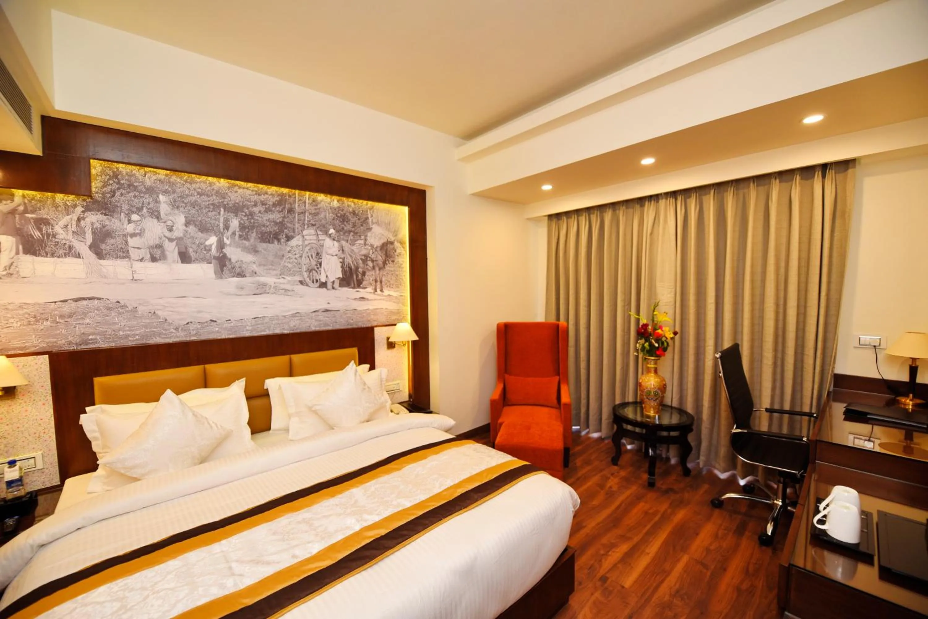 Bed in Regenta Central Srinagar, Rajbagh