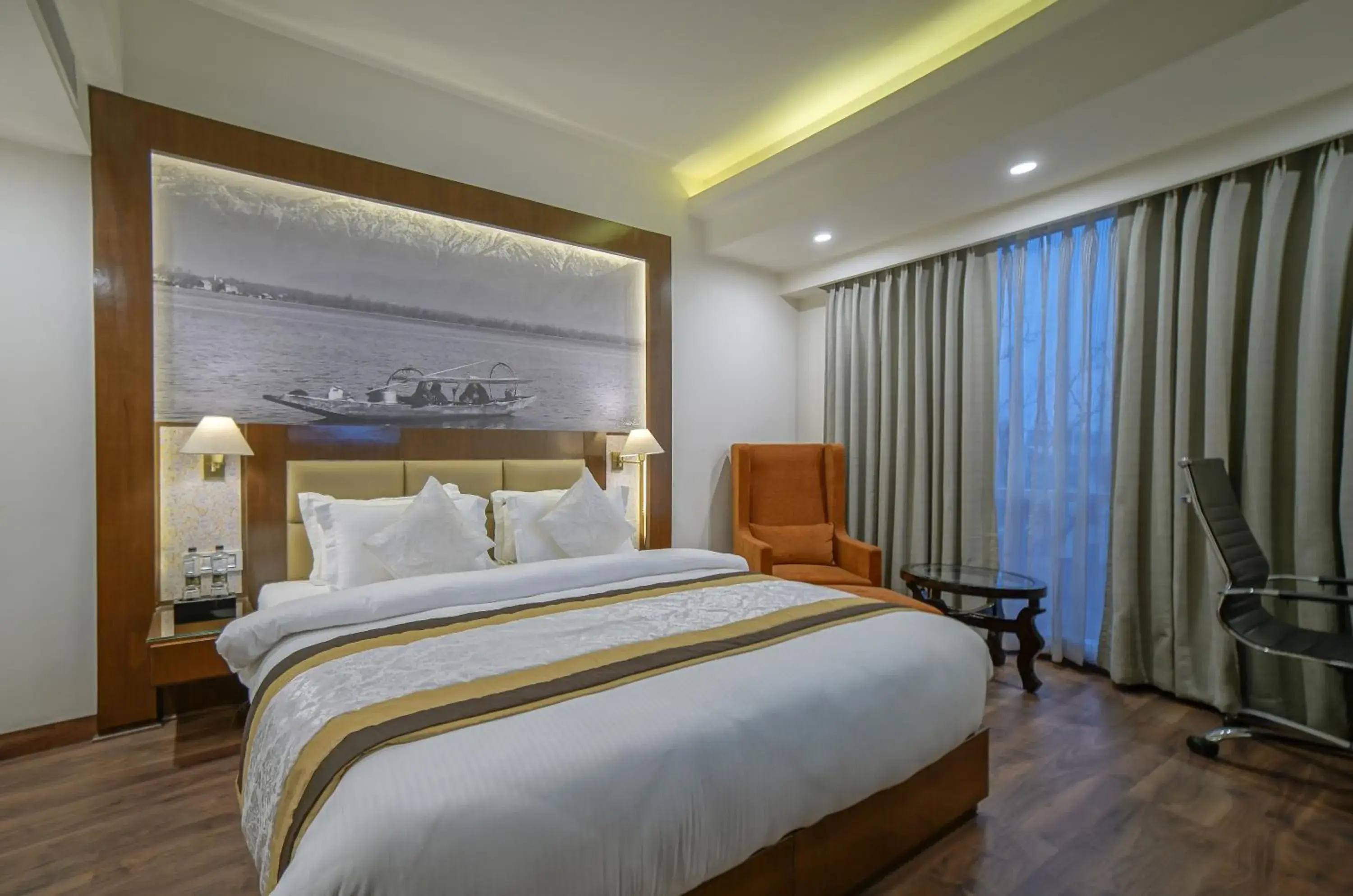 Bed in Regenta Central Srinagar, Rajbagh Bed in Regenta Central Srinagar, Rajbagh