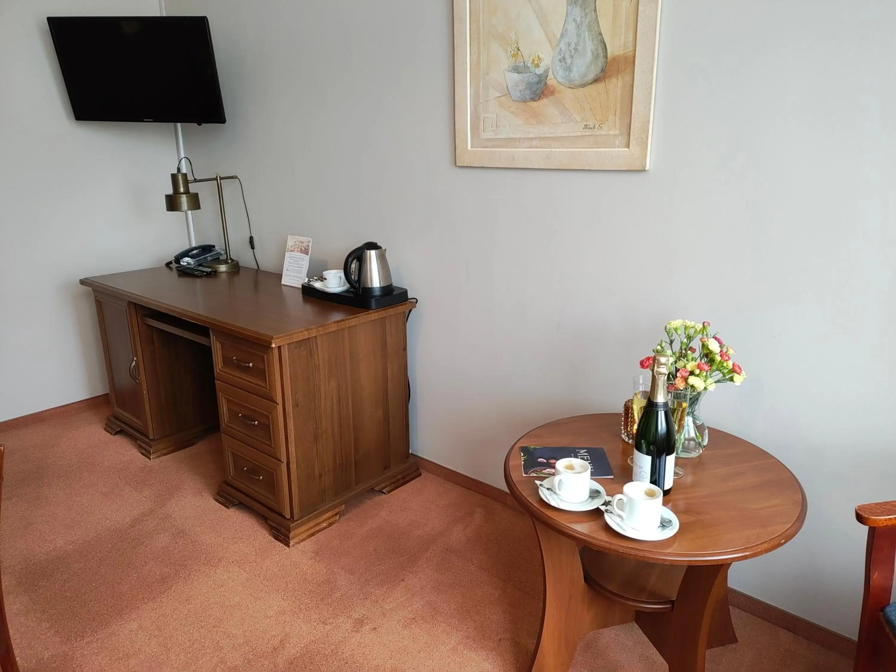 TV and multimedia in Hotel Restauracja Rondo