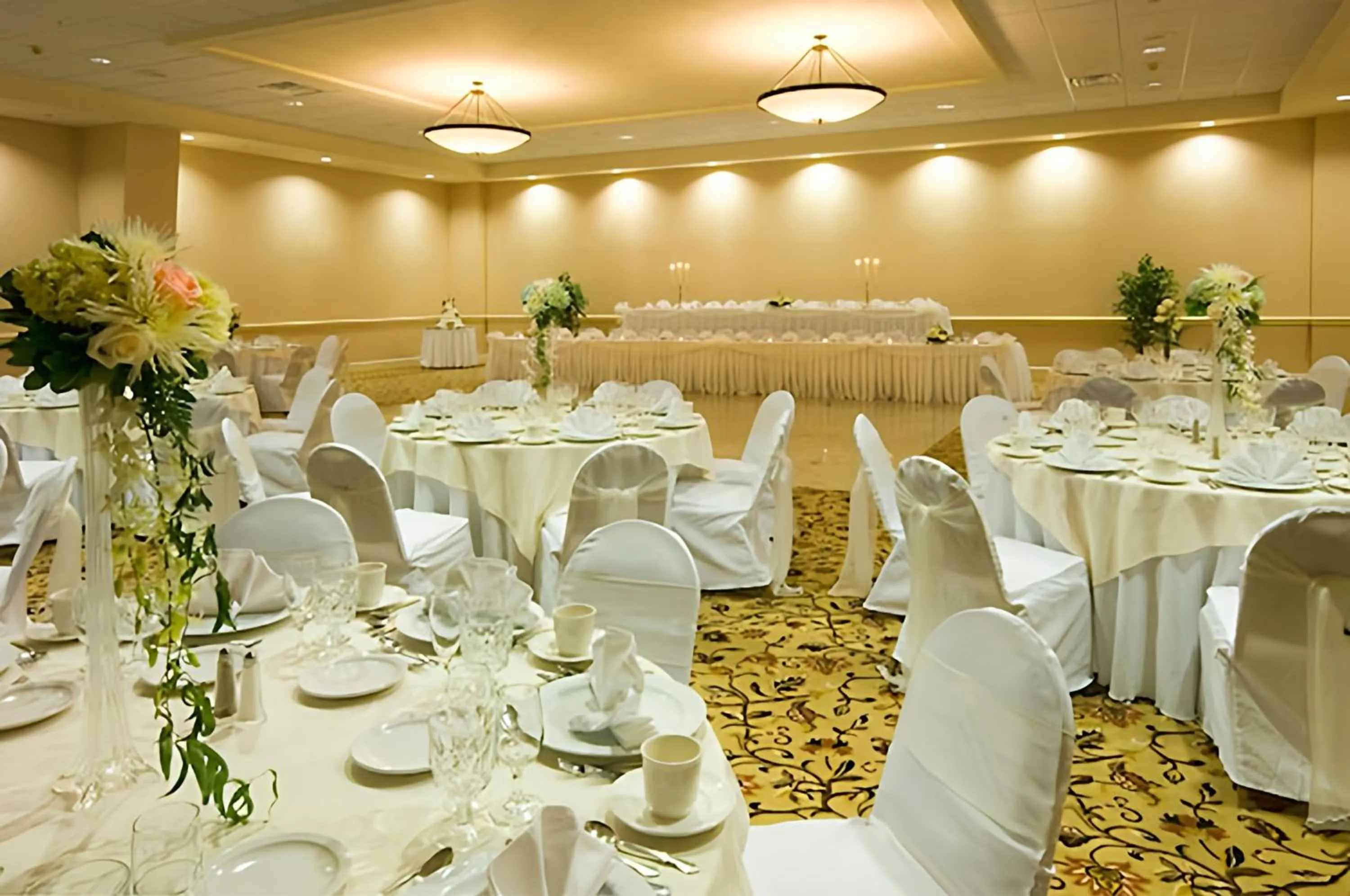 Chateau Resort & Conference Center