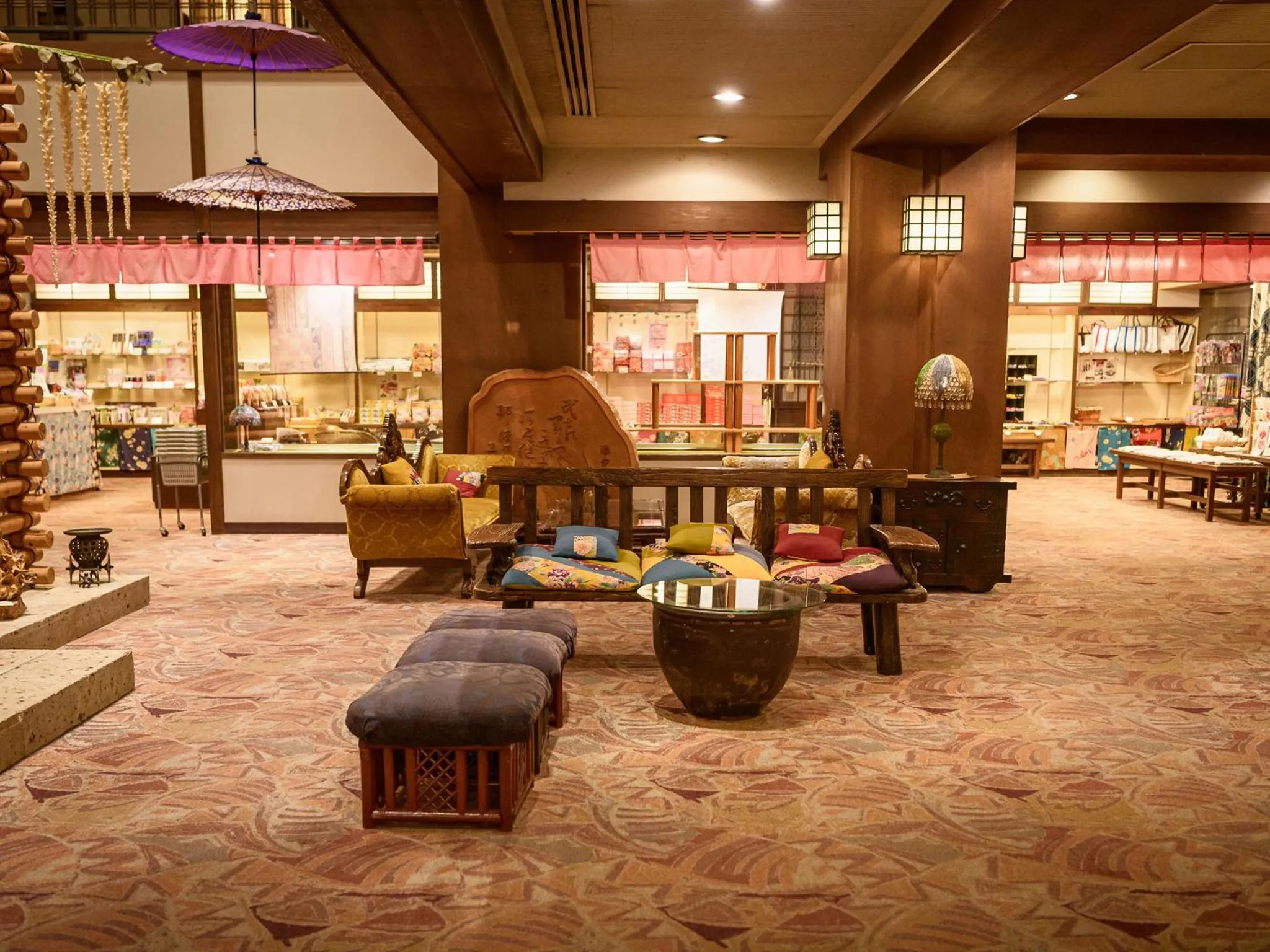 Shopping Area in Isshinkan