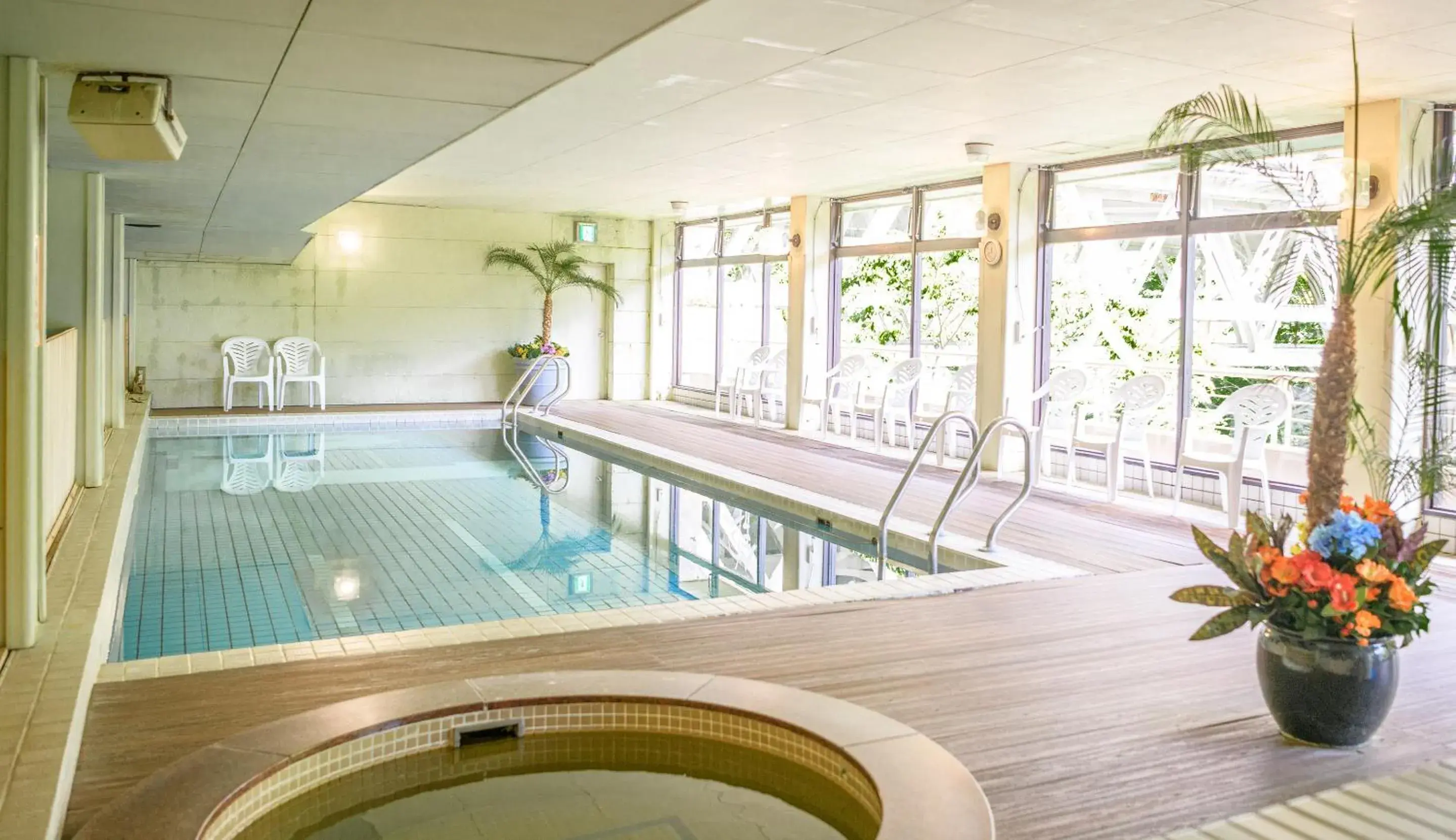 Swimming pool in Isshinkan Swimming pool in Isshinkan