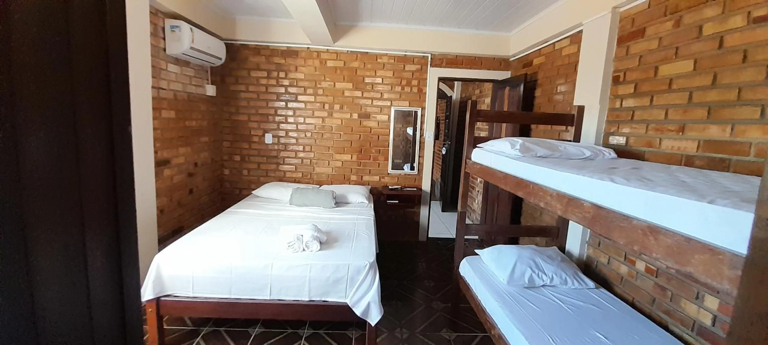 Quadruple Room with Air Conditioner in San Bernardo Apart-Hotel