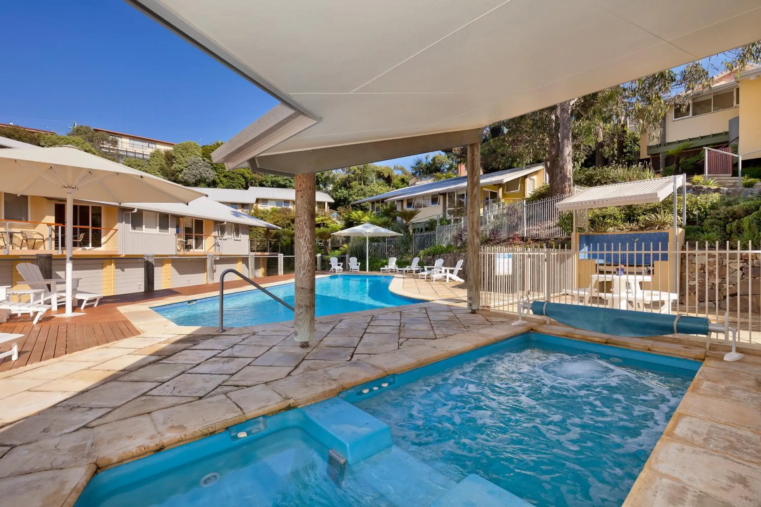 Swimming pool in Tathra Beach House Holiday Apartments Swimming pool in Tathra Beach House Holiday Apartments