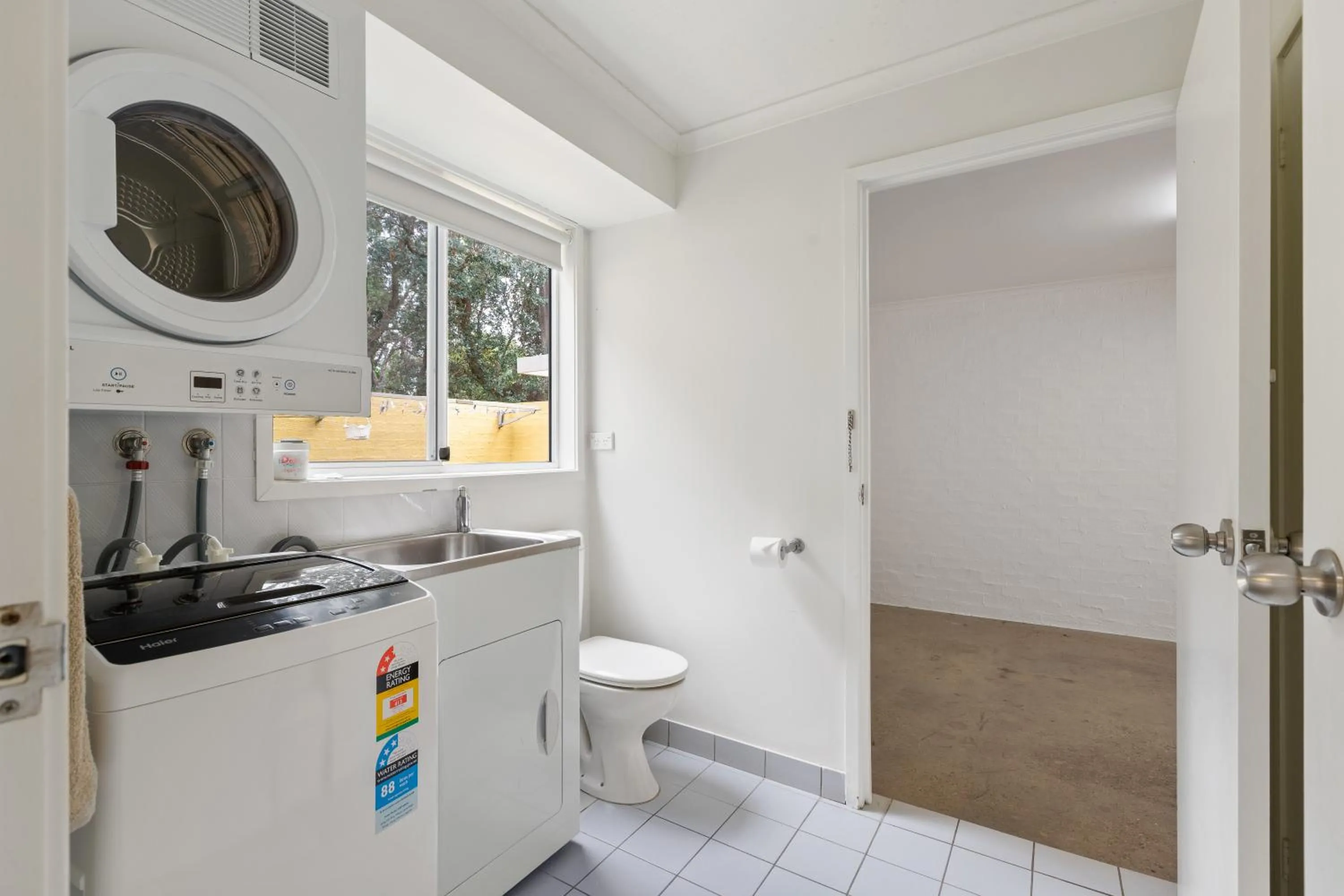 Tathra Beach House Holiday Apartments