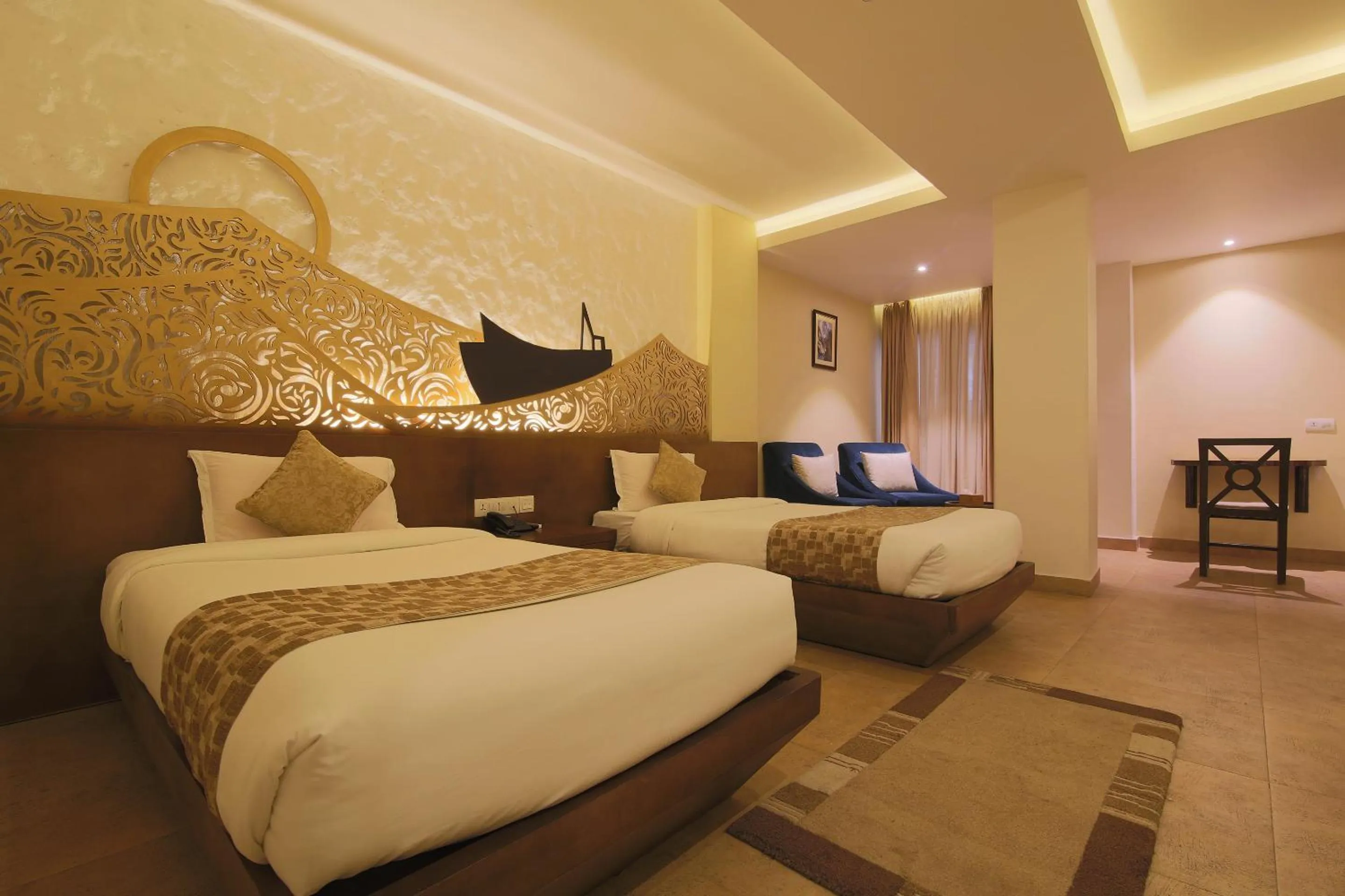 Bed in Teeka Resort Suites & Spa