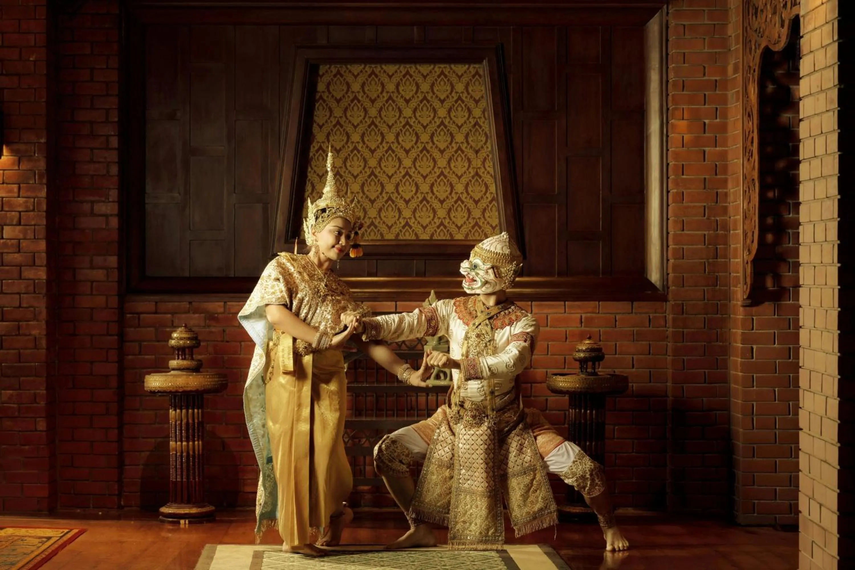 Restaurant/places to eat in Royal Orchid Sheraton Riverside Hotel Bangkok