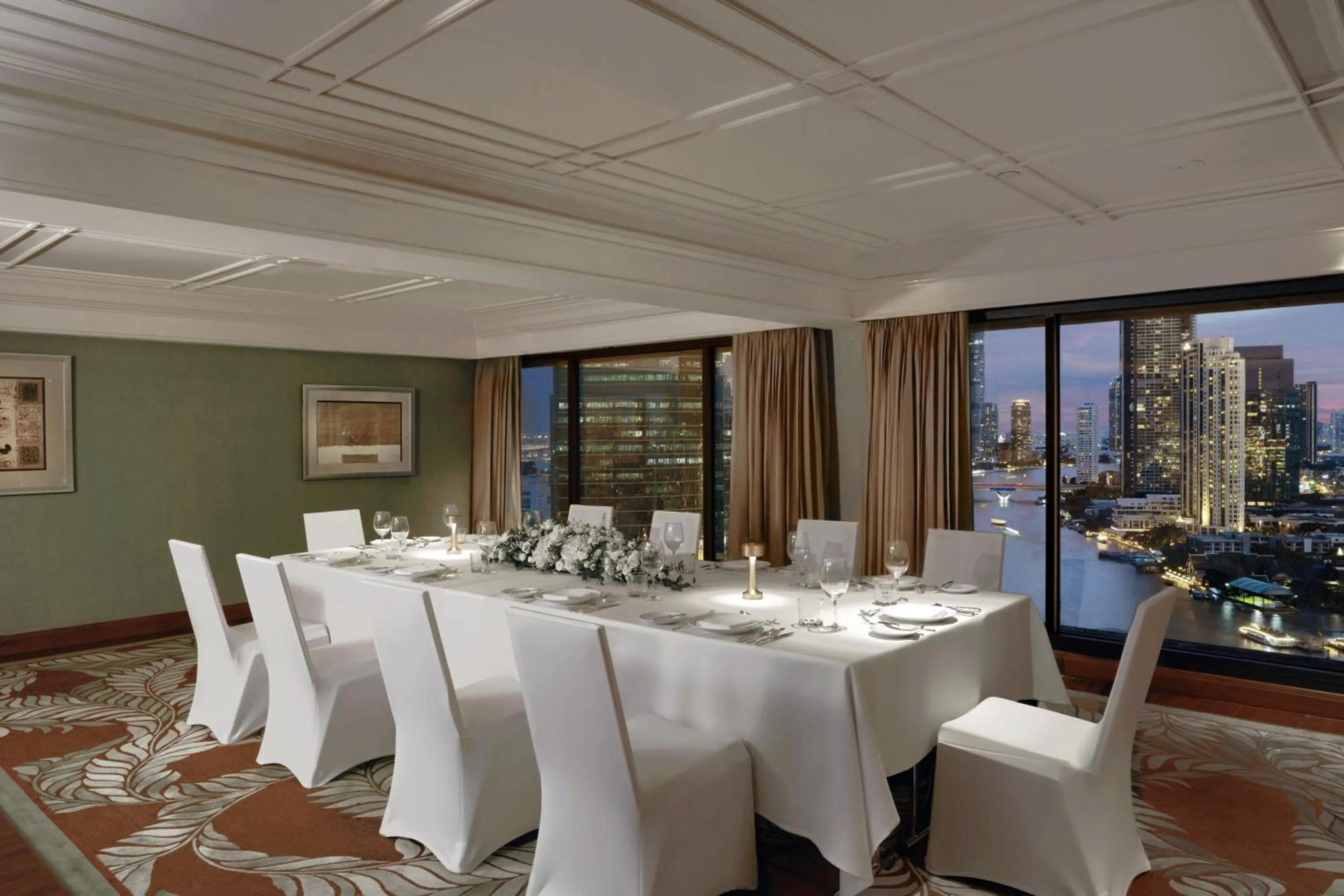 Meeting/conference room in Royal Orchid Sheraton Riverside Hotel Bangkok