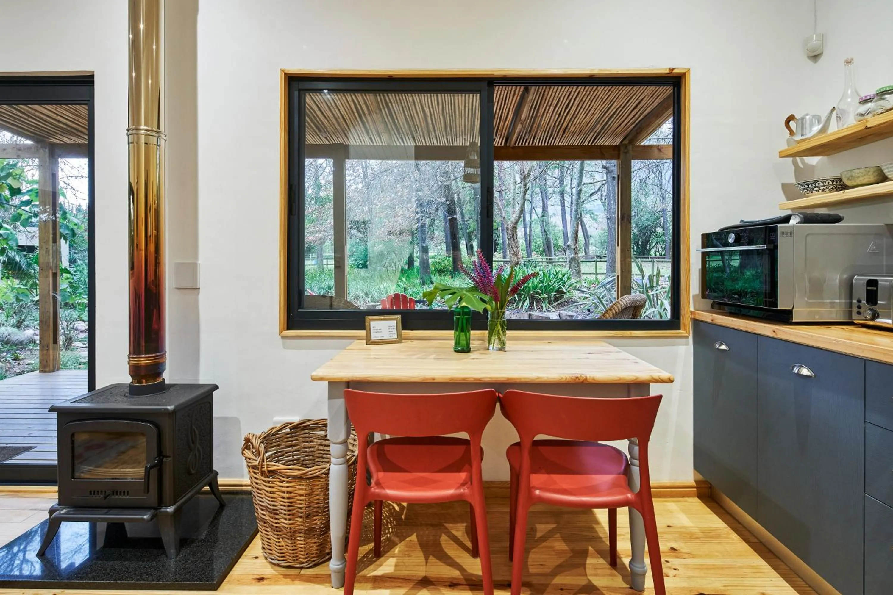 Dining area in Languedoc