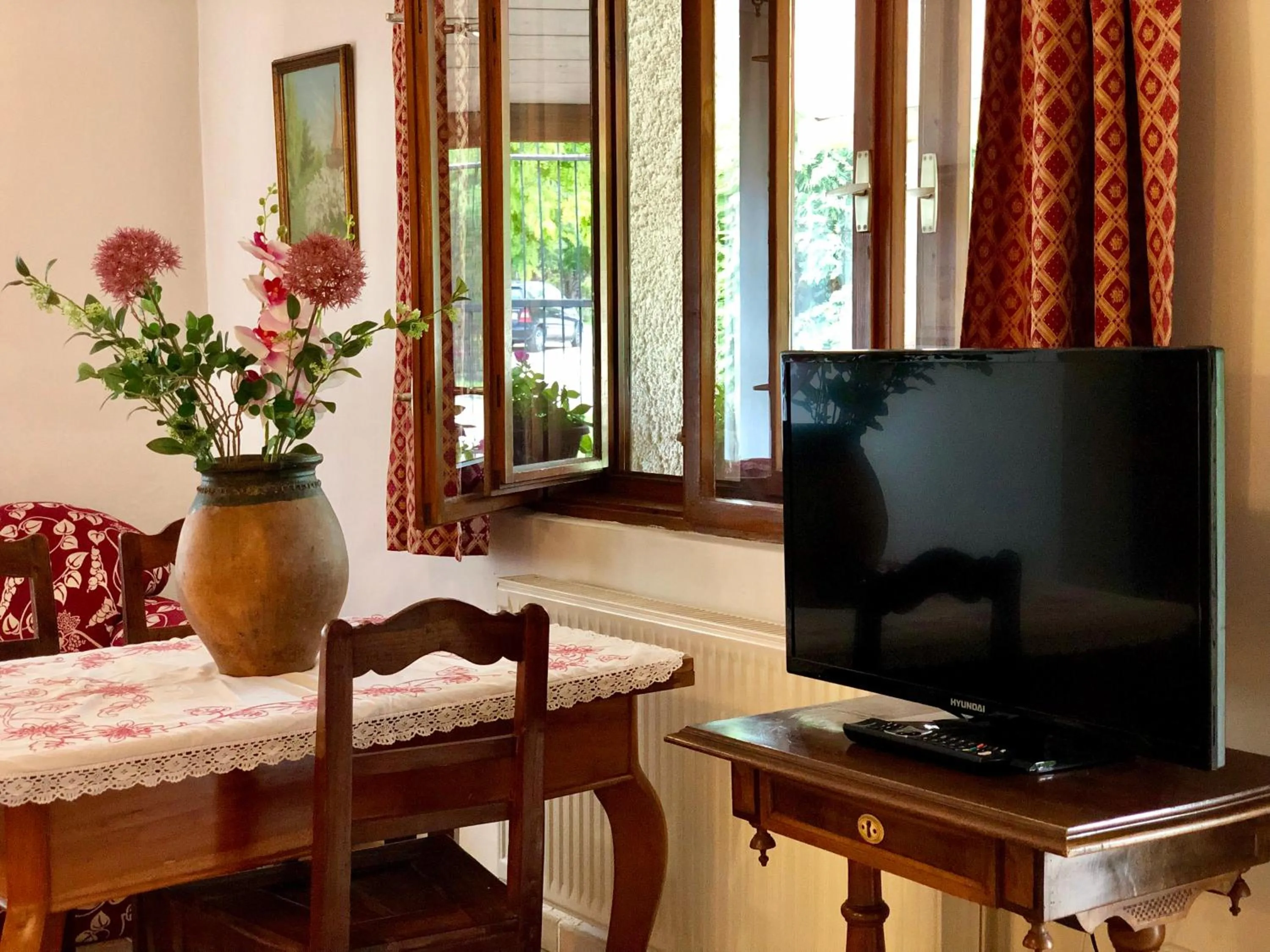 The Houses of History - anno 1830