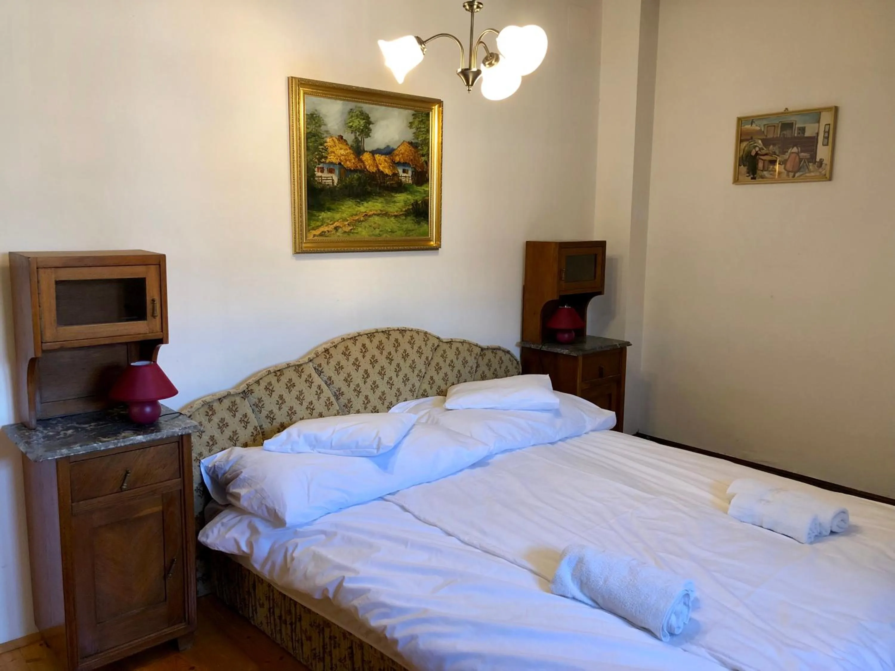 Bed in The Houses of History - anno 1830