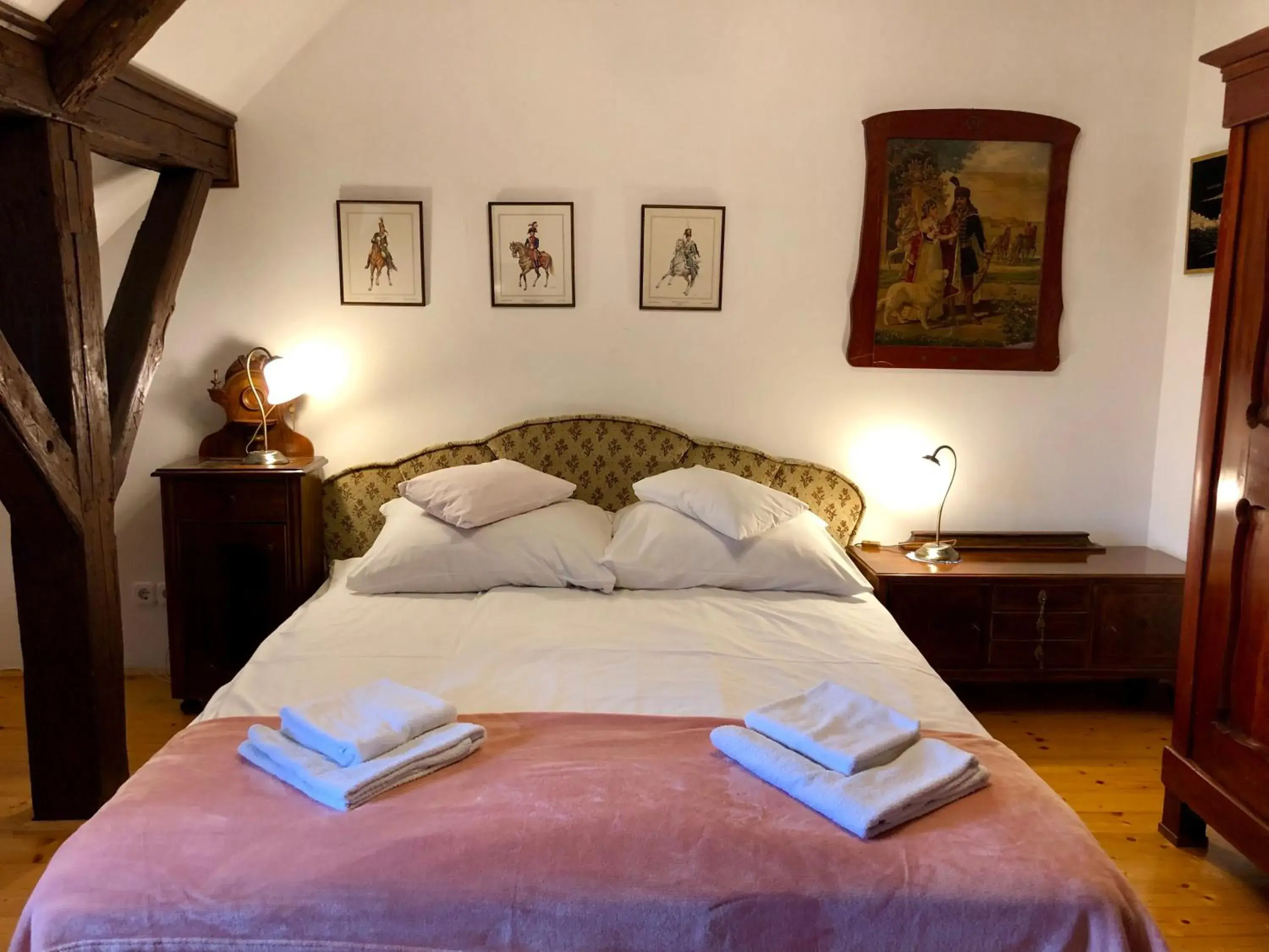 Double Room with Lake View in The Houses of History - anno 1830 Double Room with Lake View in The Houses of History - anno 1830