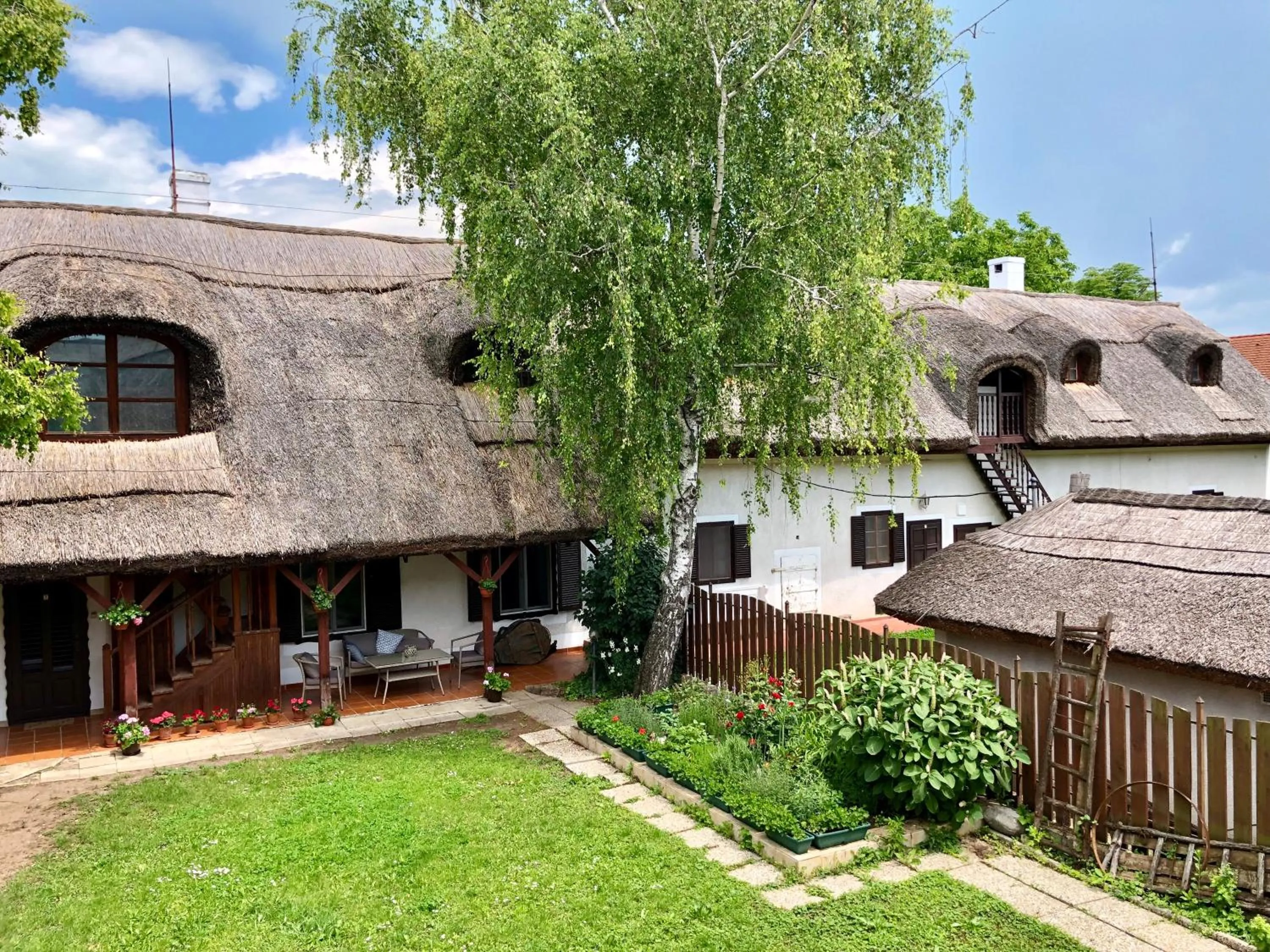 The Houses of History - anno 1830