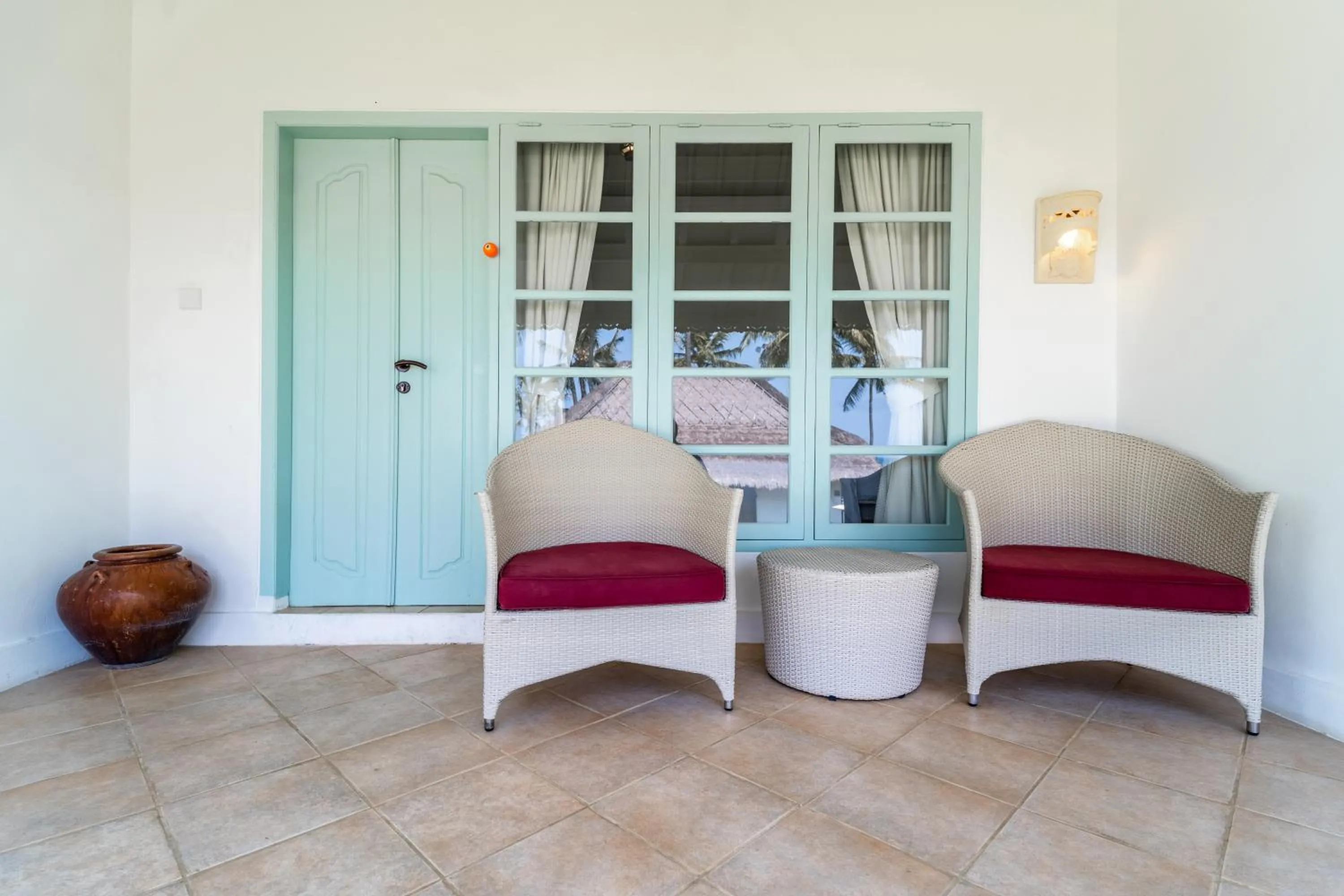 Seating area in Scuba Seraya Resort